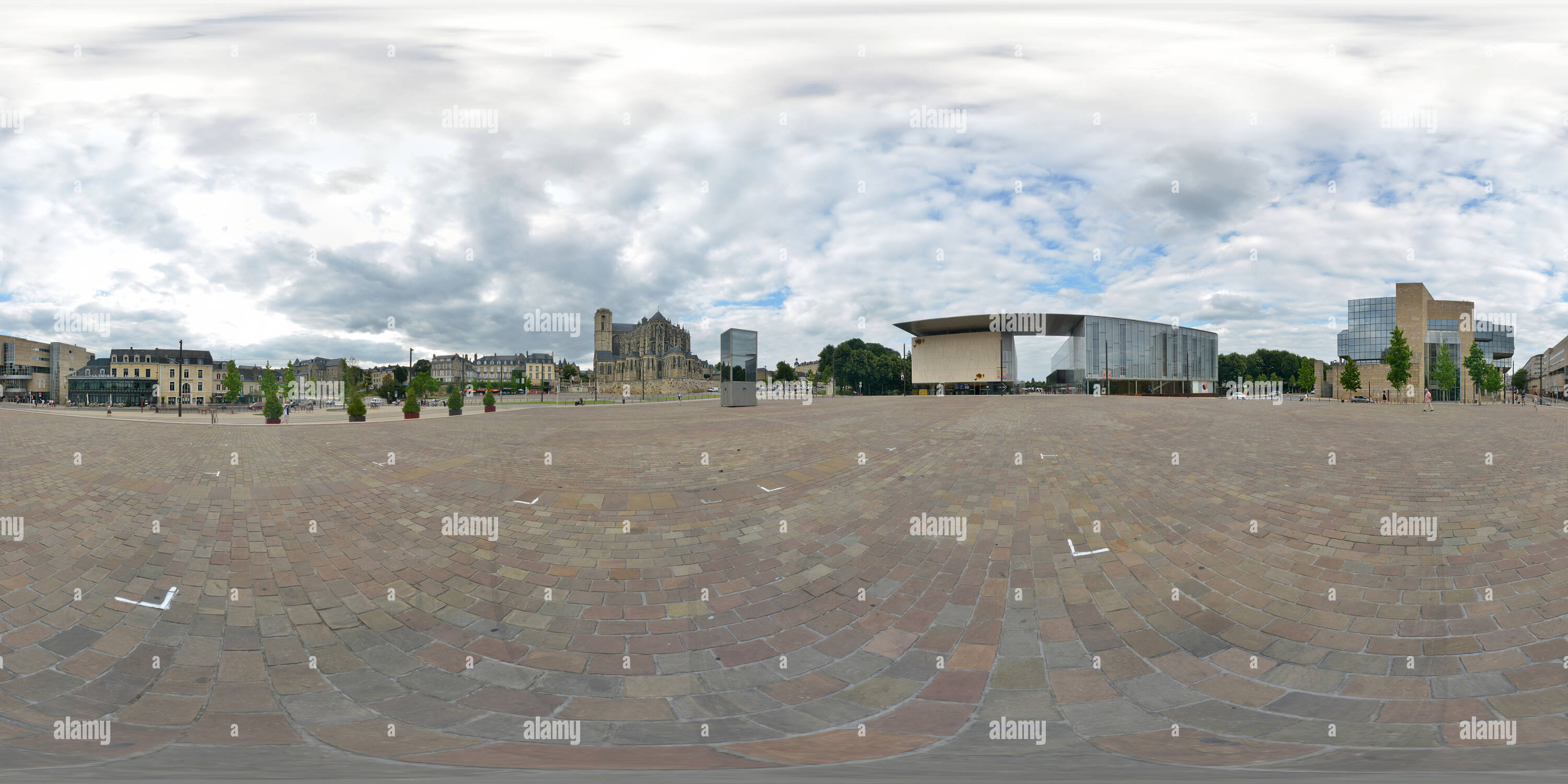 360° view of Le Mans place des Jacobins théatre Alamy