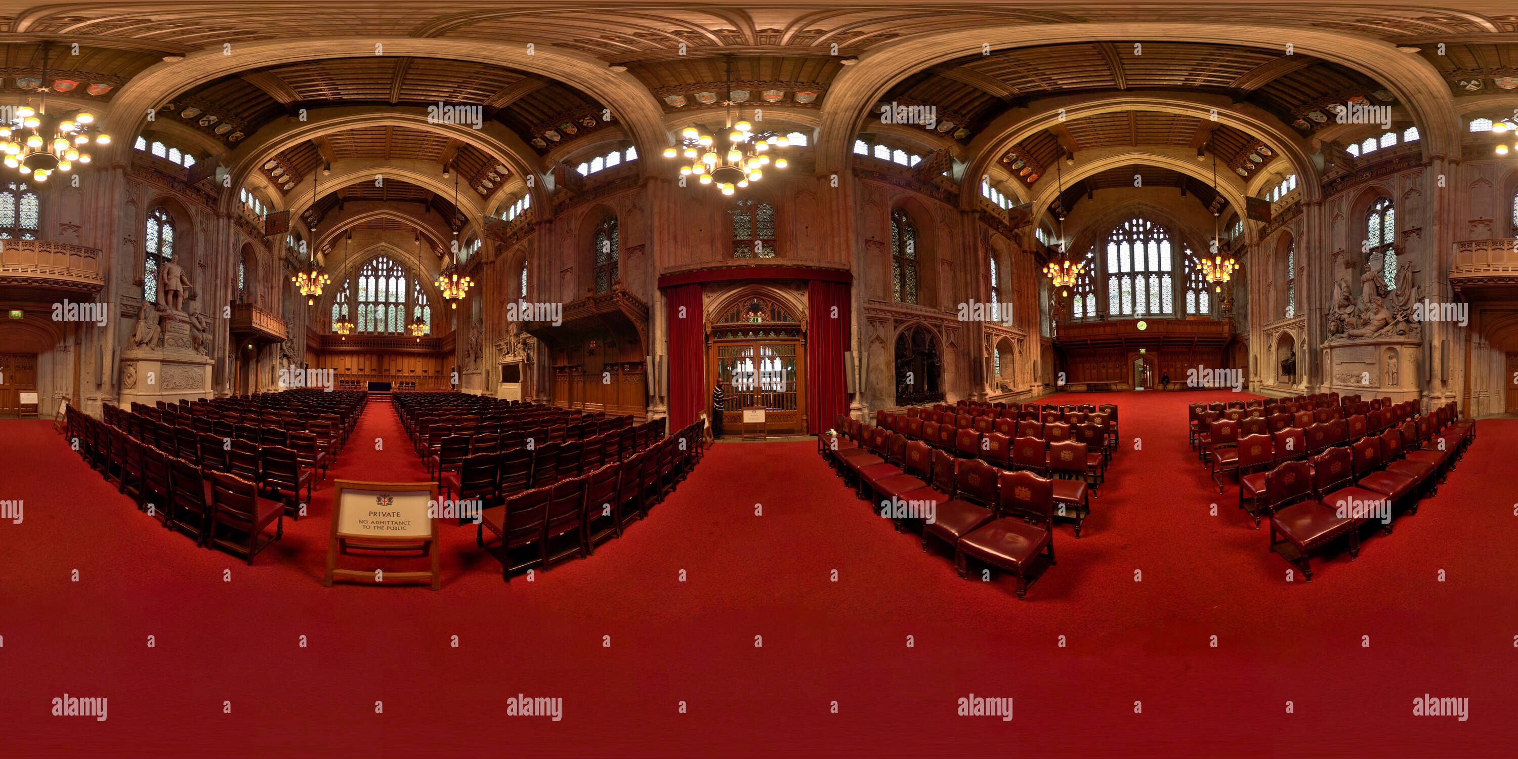 360 degree panoramic view of Great Hall, Guildhall, City of London