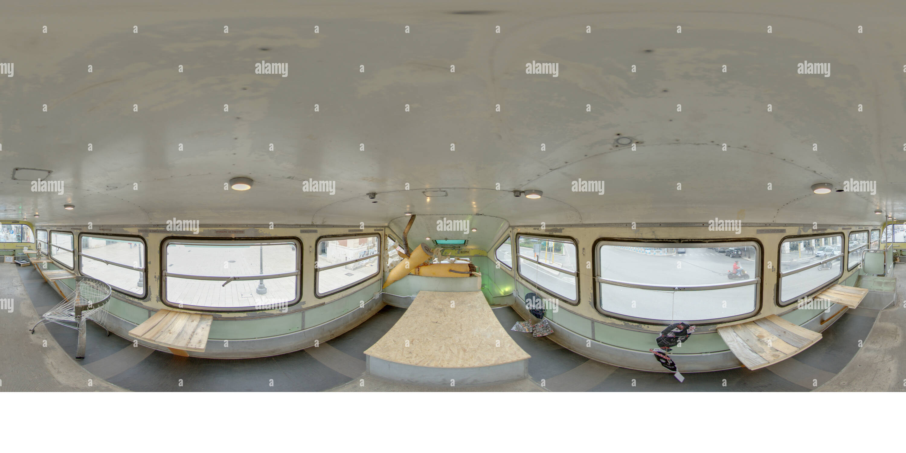 Amtab Bari Hi res Stock Photography And Images Alamy