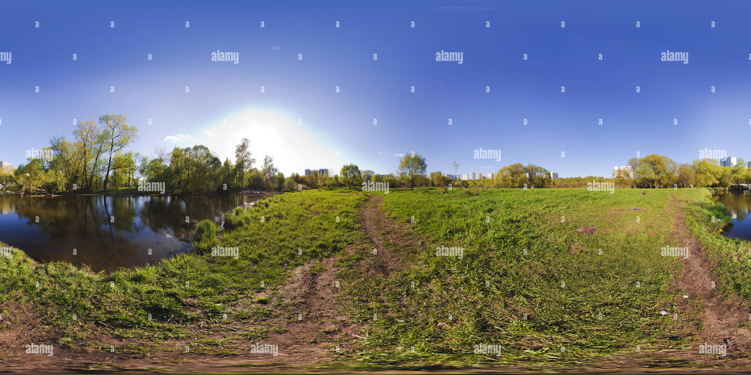 360 degree panoramic view of Shodnenskaya bowl (Skhodnenskiy bucket). Point riverbed Shodnya.