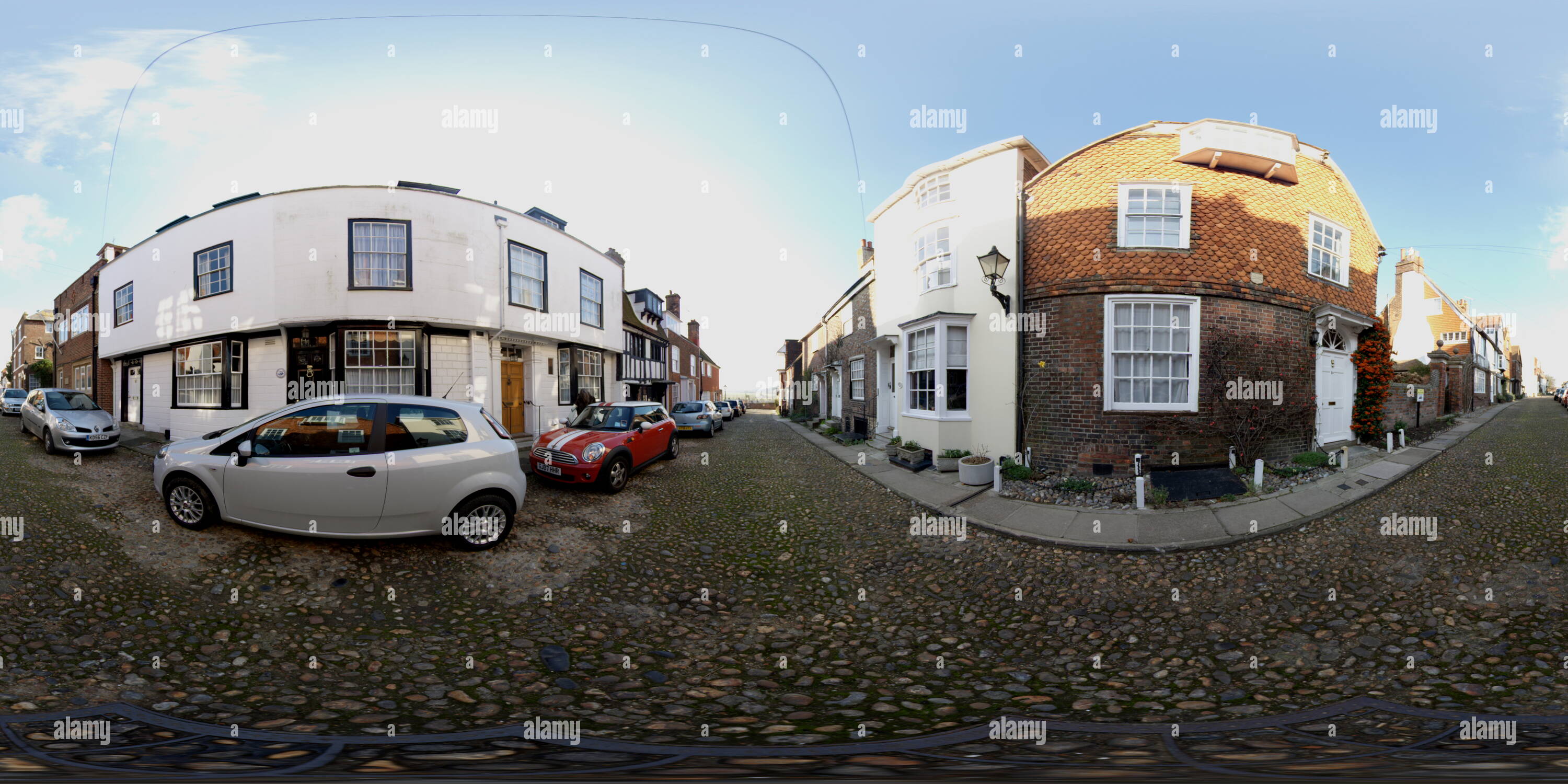 360 degree panoramic view of Watchbell Street - Rye