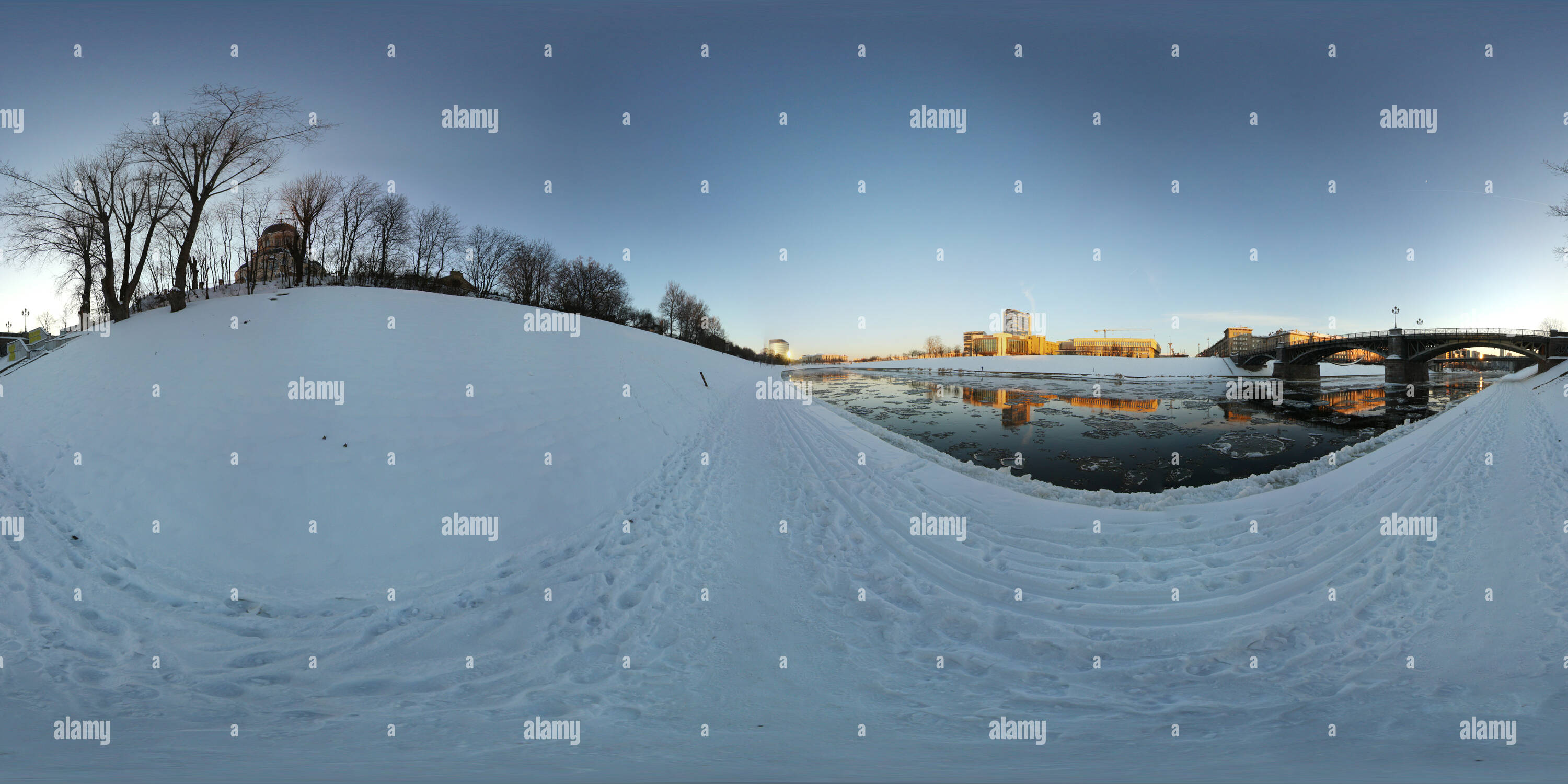 360° view of Zverynas Bridge Winter II Alamy