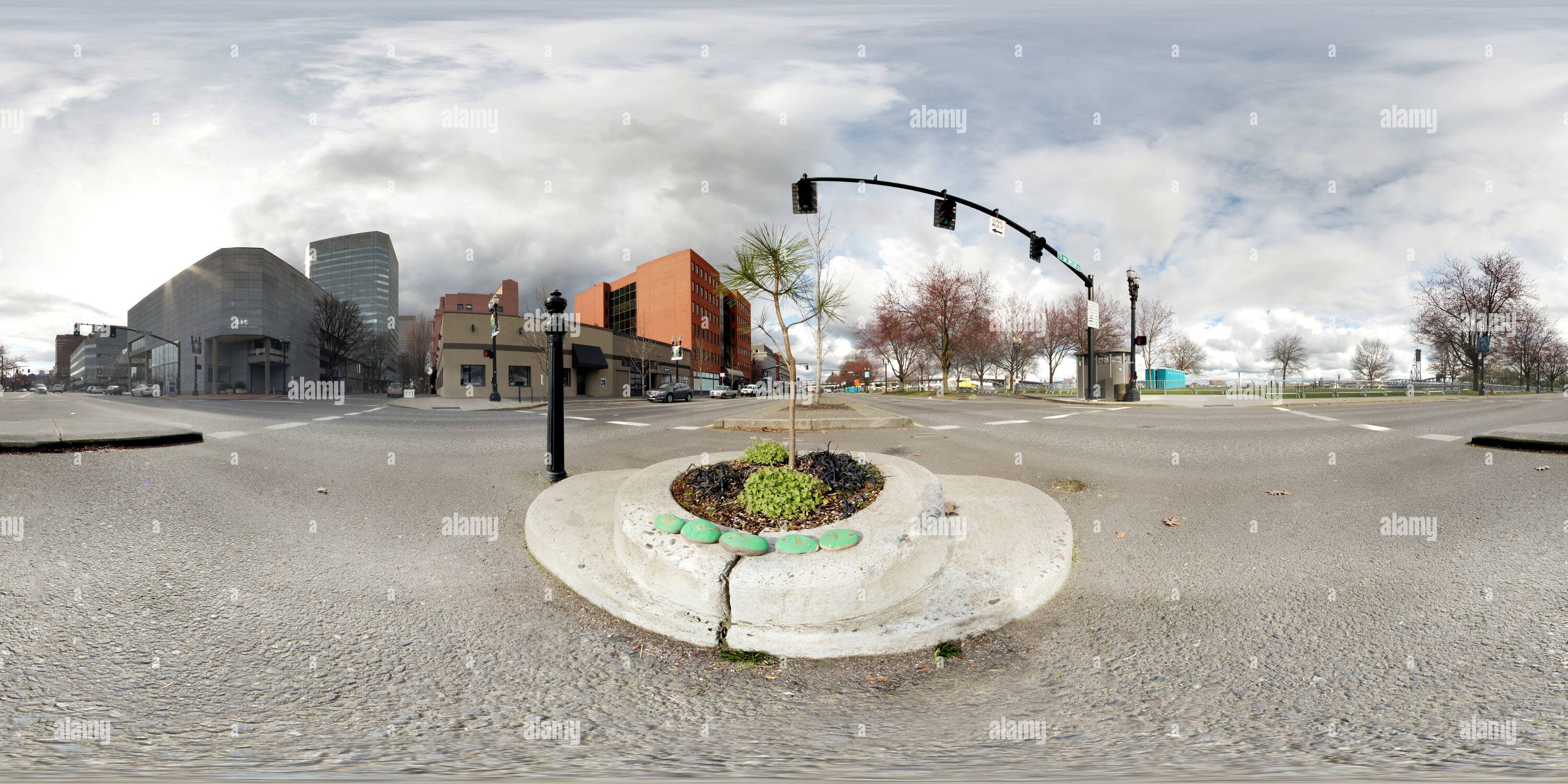 360° view of Mill Ends Park Alamy