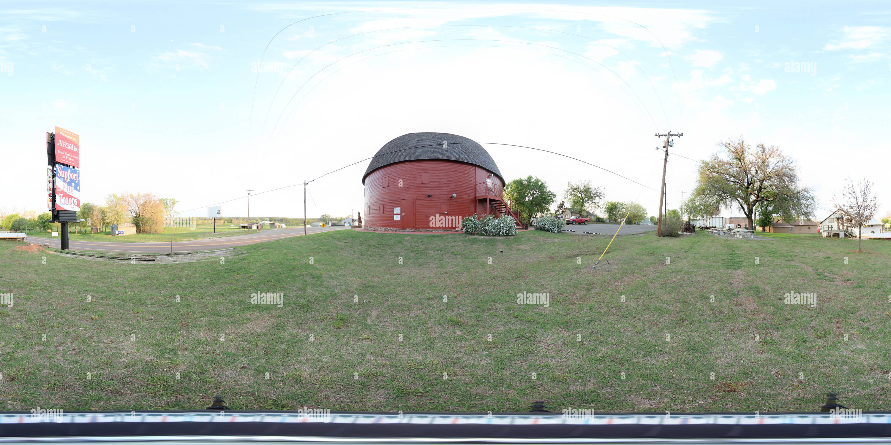 360 degree panoramic view of Arcadia Round Barn, East Side