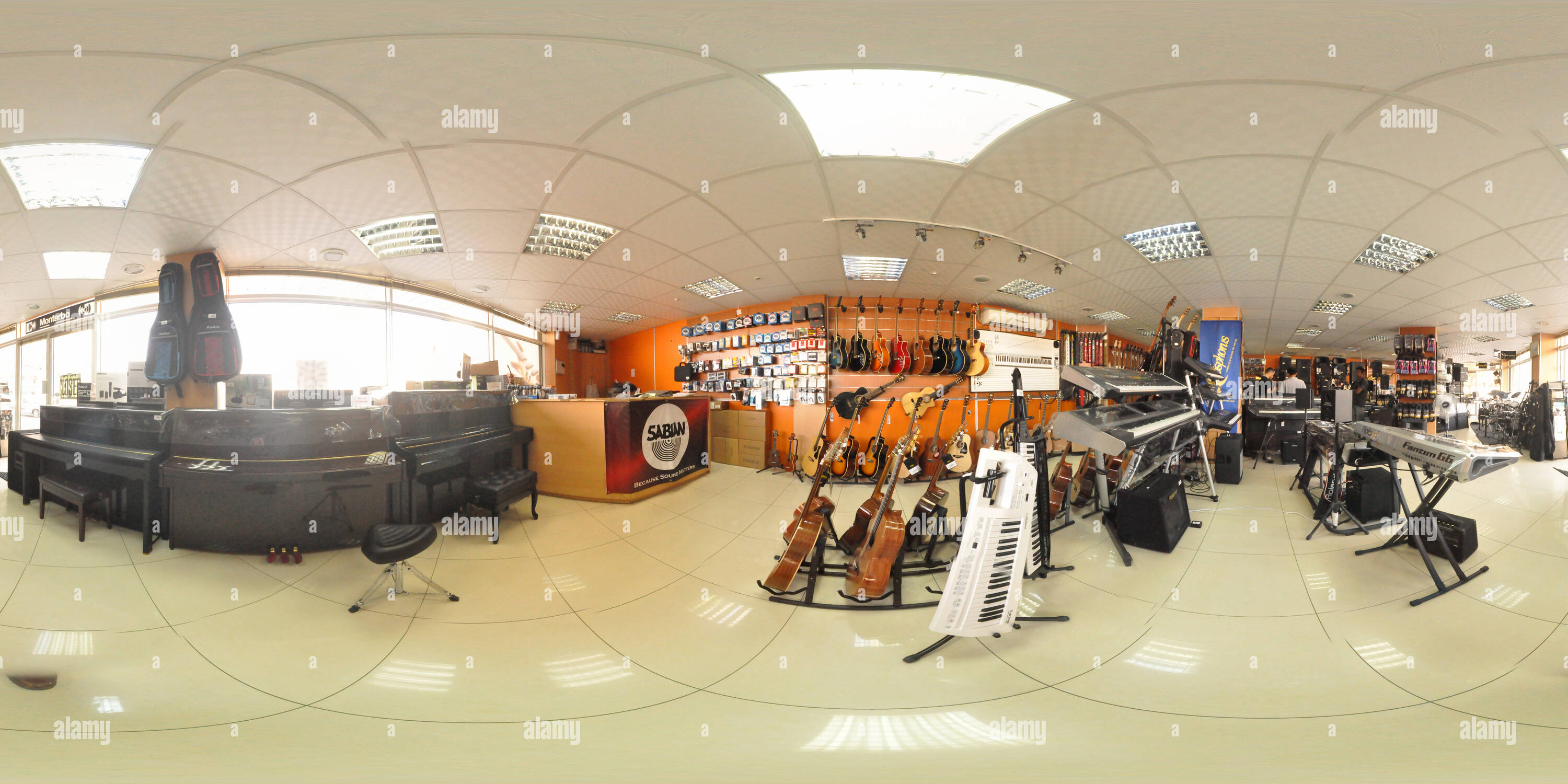 360-view-of-musical-instrument-store-in-qatar-alamy