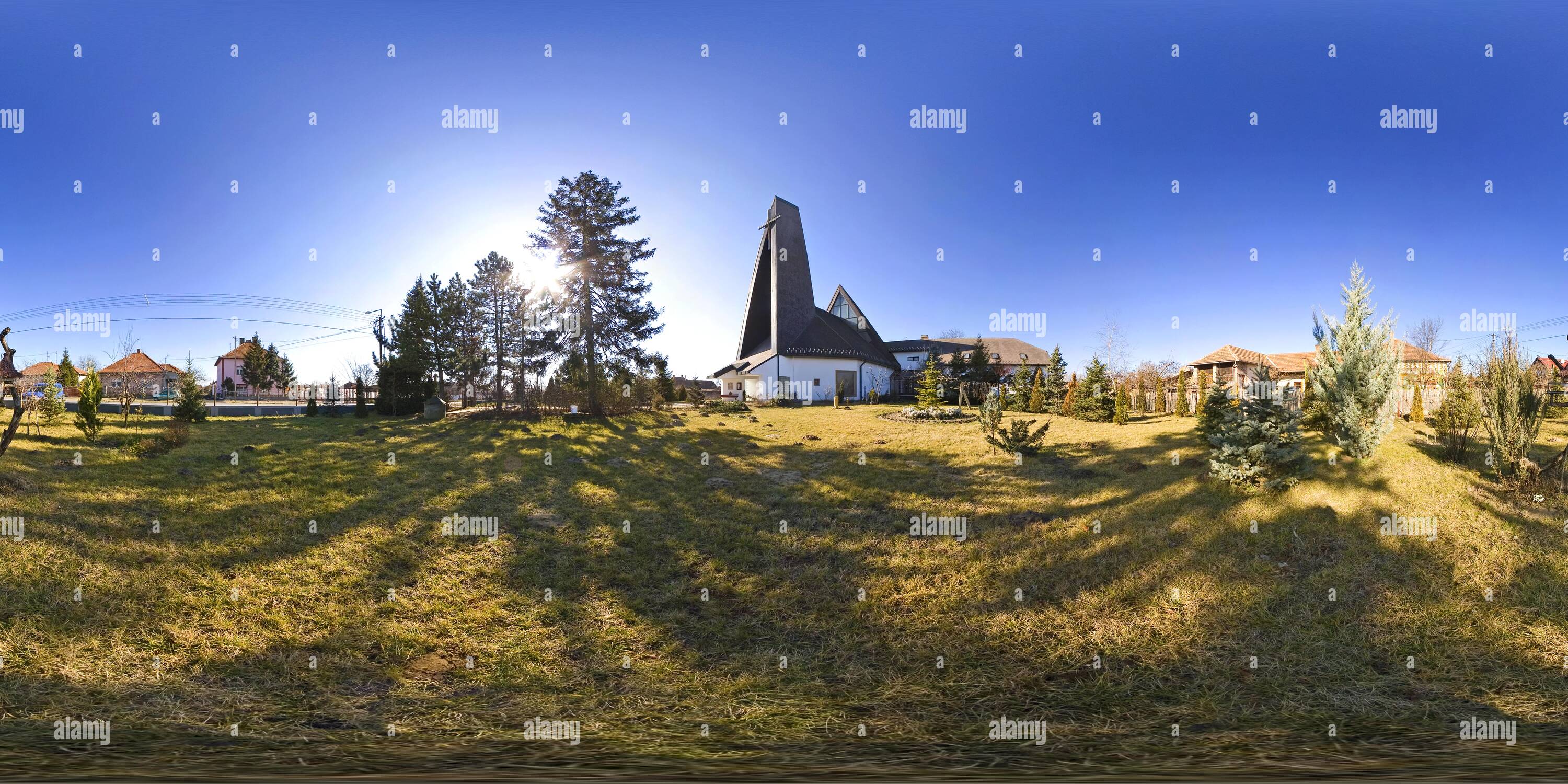 360° view of Holy cross praising Catholic church garden - Alamy