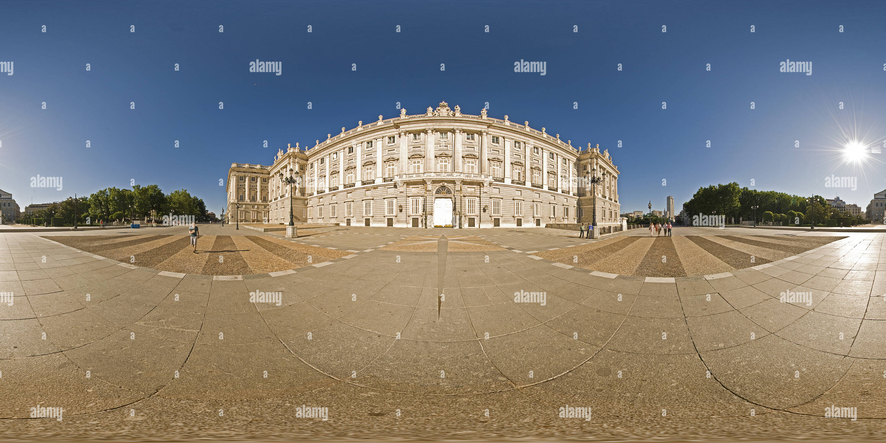 visit-royal-palace-of-madrid-hours-location-tips-more