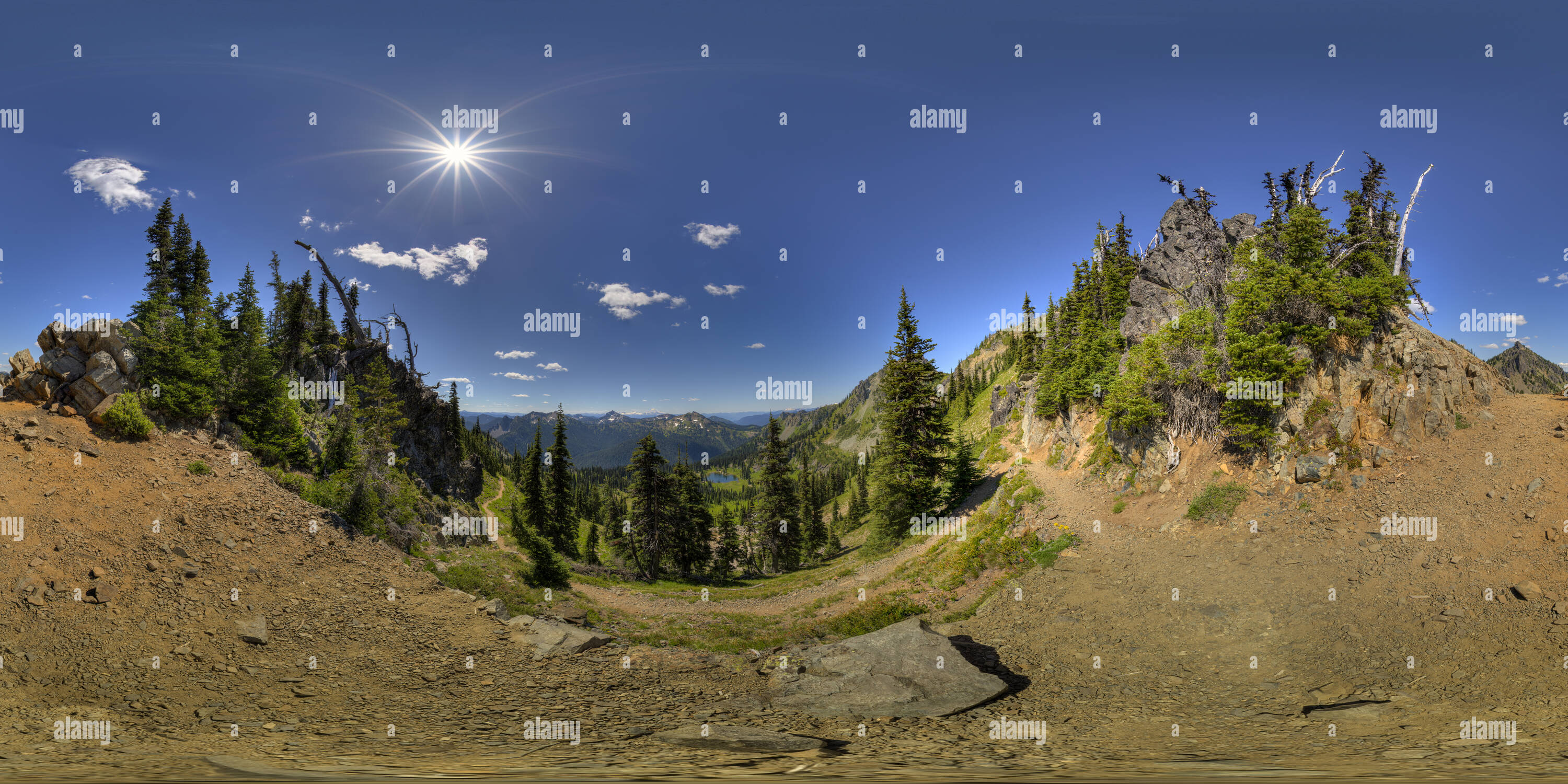 360° view of Sourdough Gap, Sheep Lake, Wenatchee National Forest, WA
