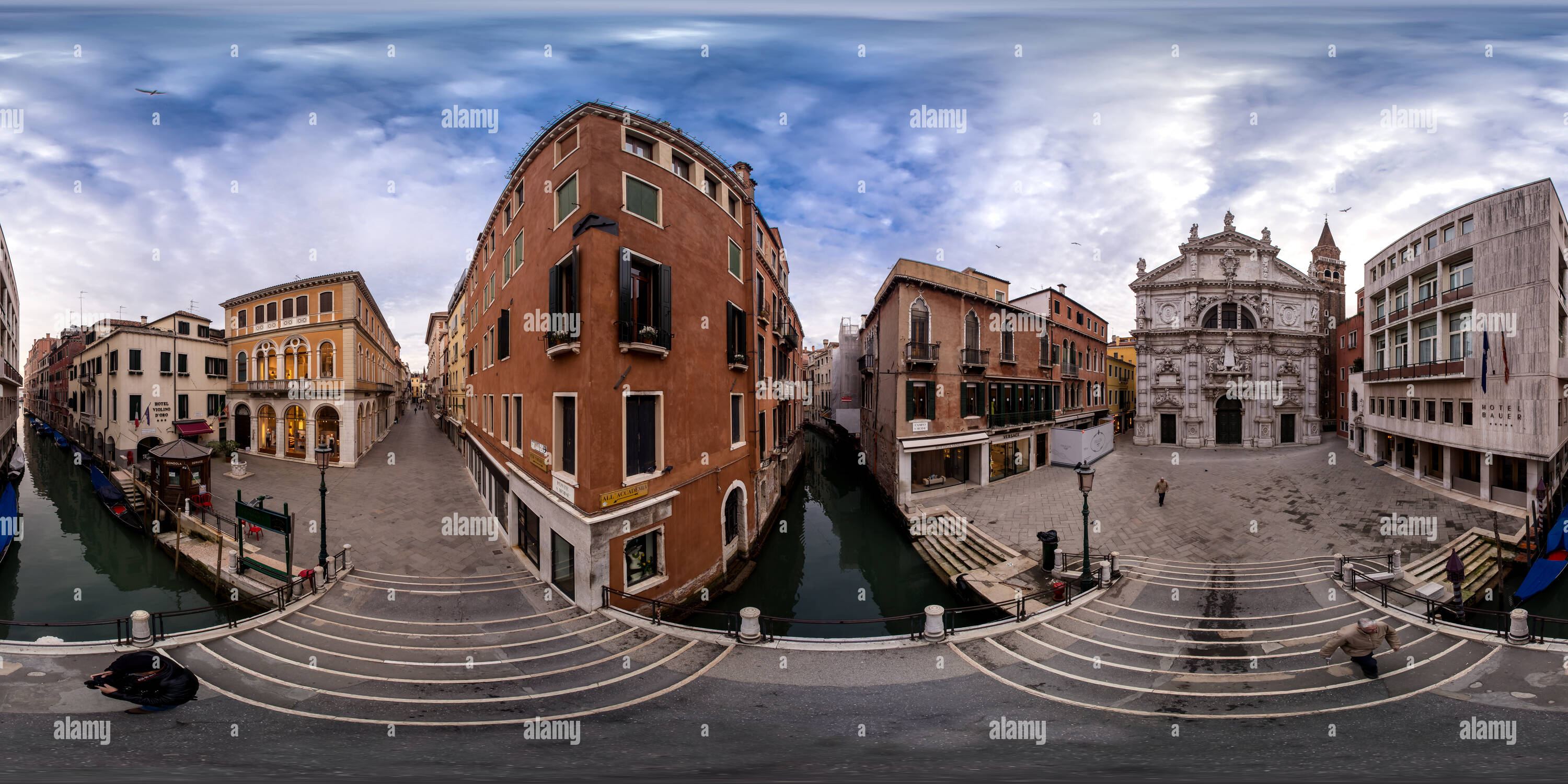 360° view of Venice, Campo San Moisè - Alamy