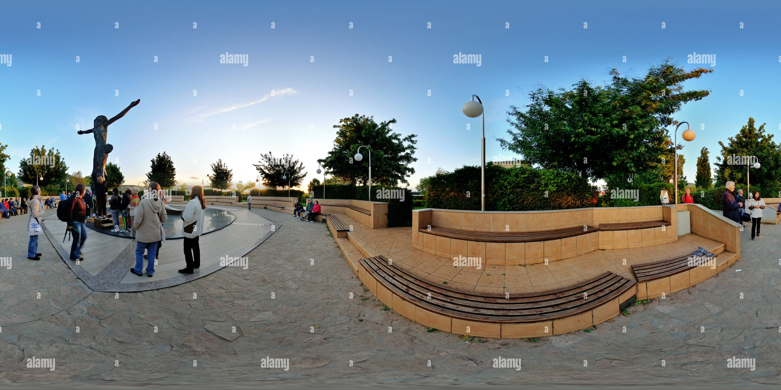 360° view of Medjugorje - Risen Christ - Alamy