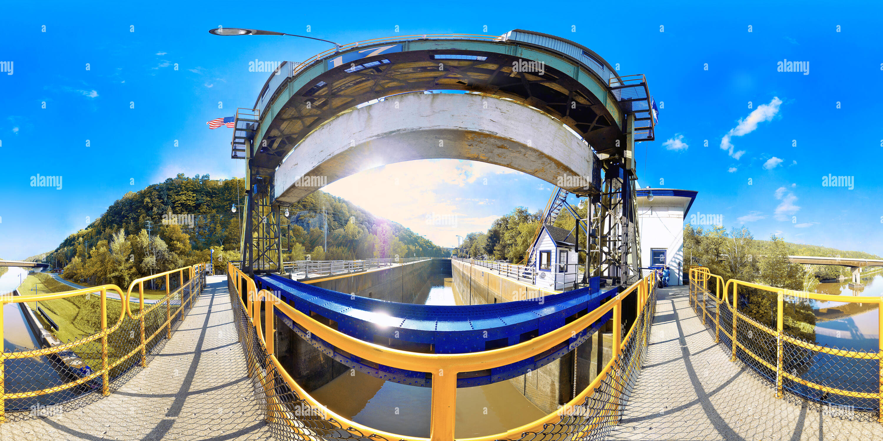 360° View Of Lock 17 On The Erie Canal Alamy