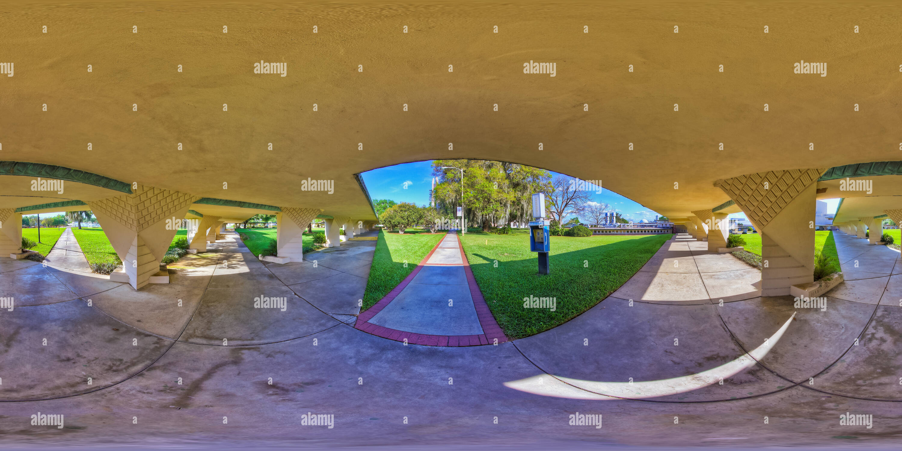 360° view of Florida Southern College Child of the Sun Esplanade Alamy