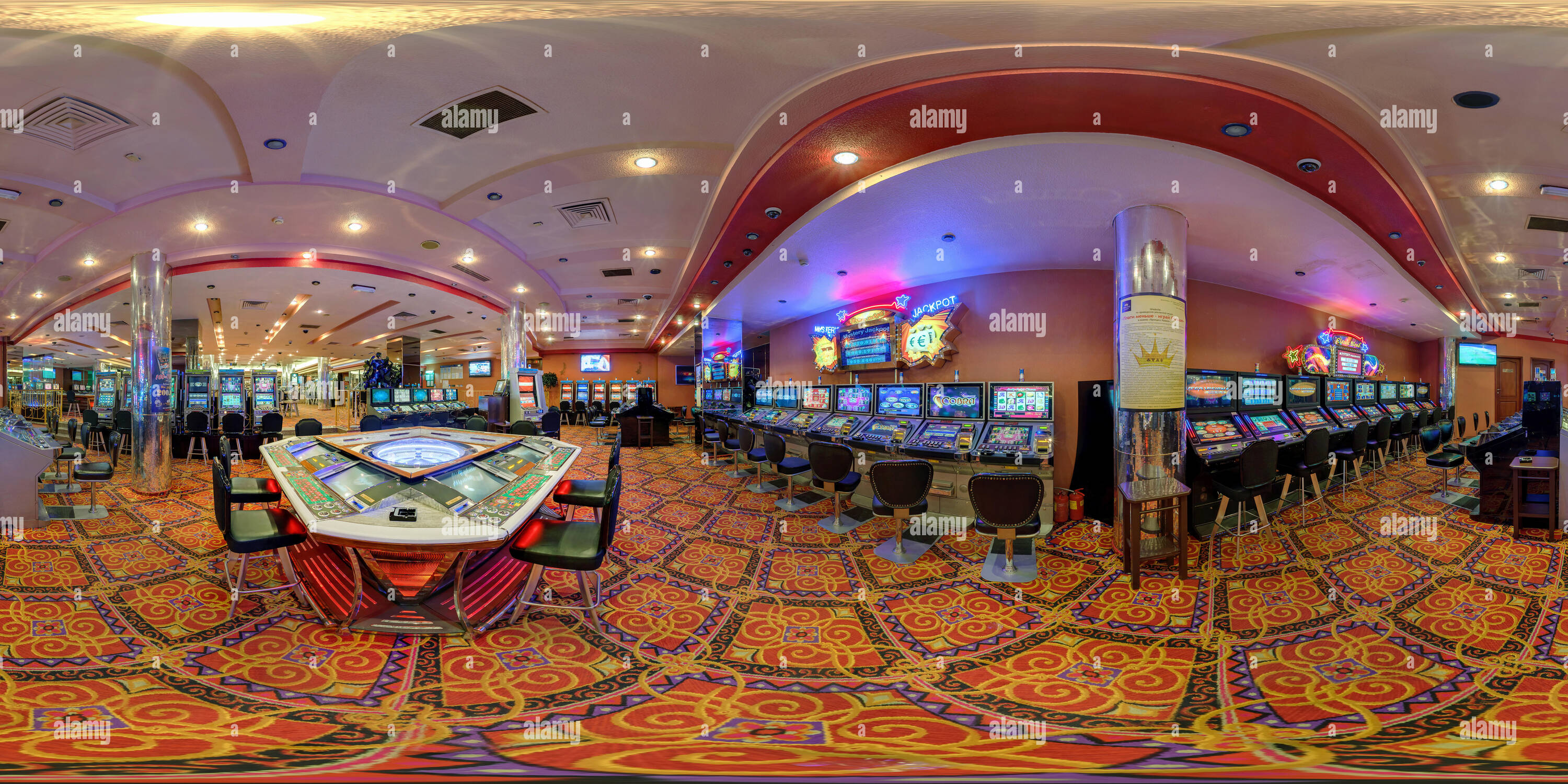 Las Vegas Usa, Maio De 2017 : Visão Panorâmica Completa E Contínua Do Hdria  Panorama, Com ângulo De 360 Graus, No Cassino De Luxo Foto de Stock  Editorial - Imagem de piscina, interior: 174909953