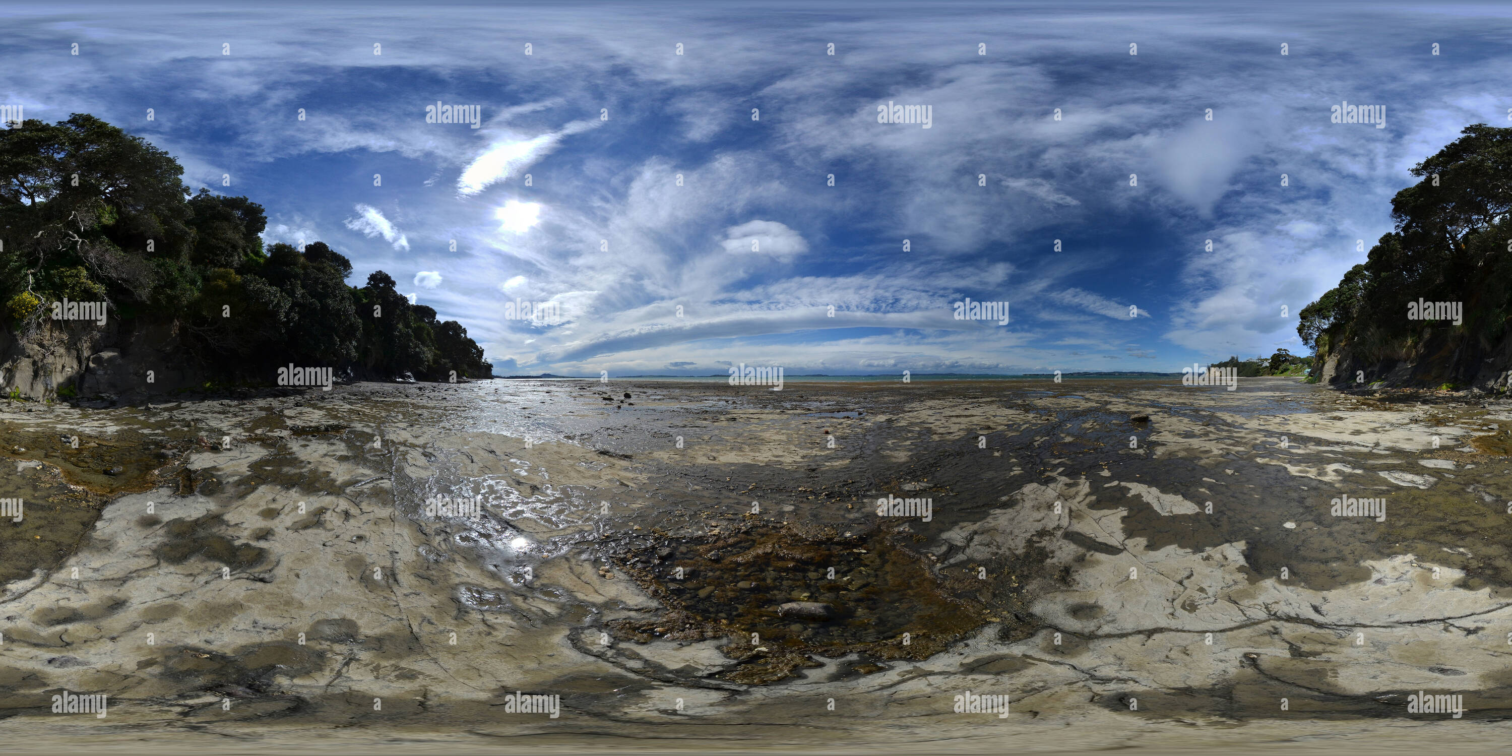360° view of Mellons Bay Rd 22, Mellons Bay, Auckland Alamy