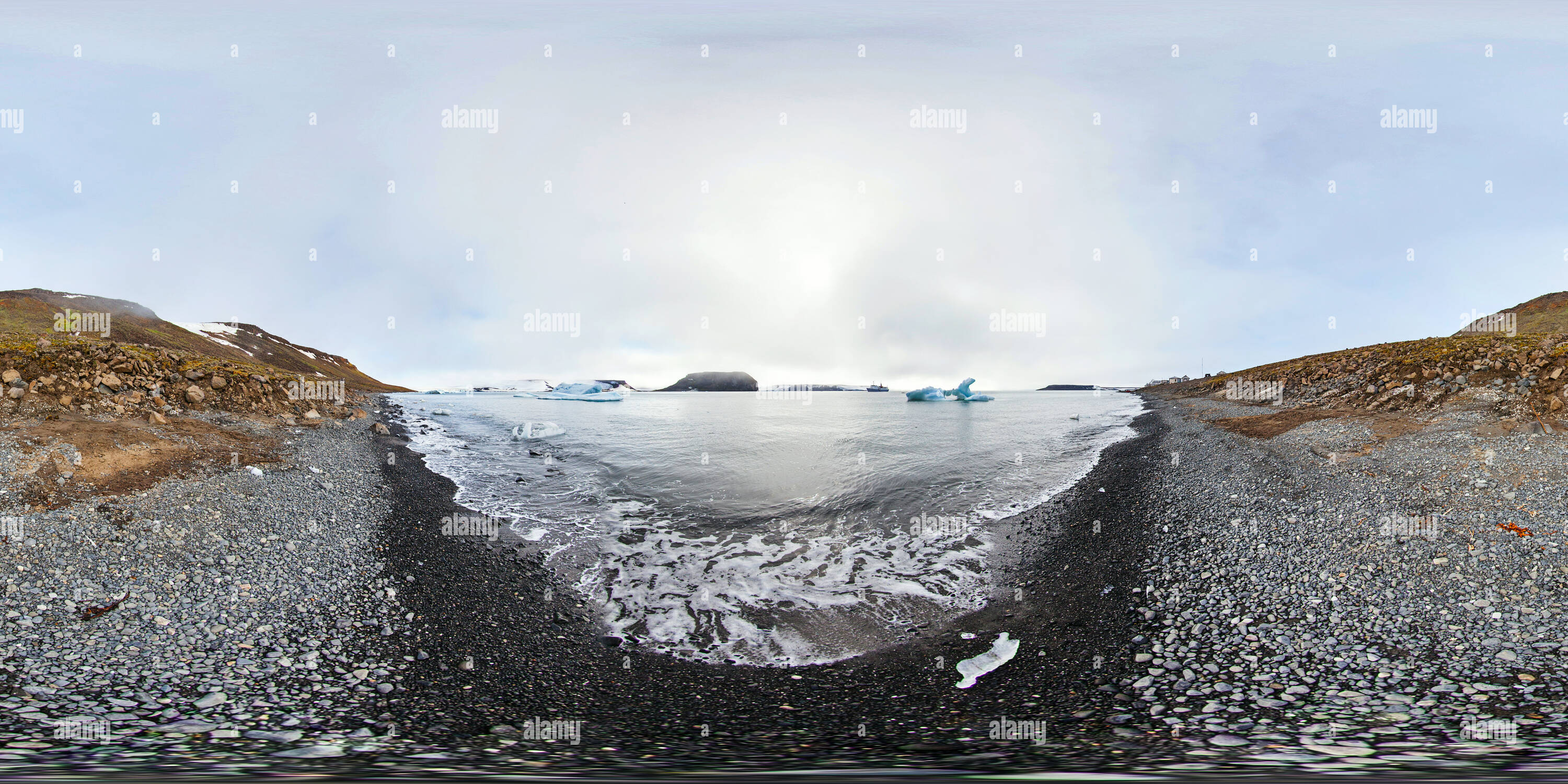 360 degree panoramic view of Summer in Arctic