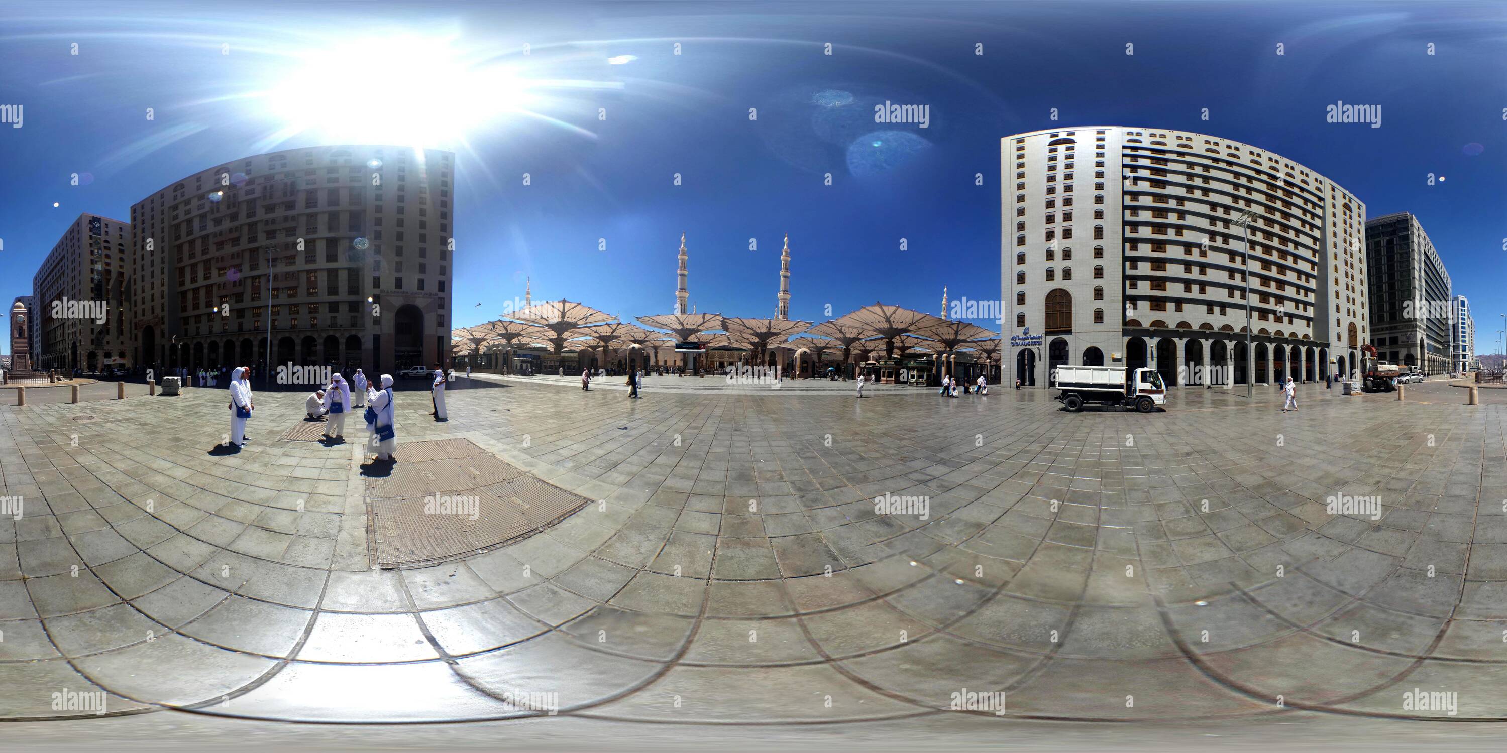 360° view of King Fahd Gate - Alamy