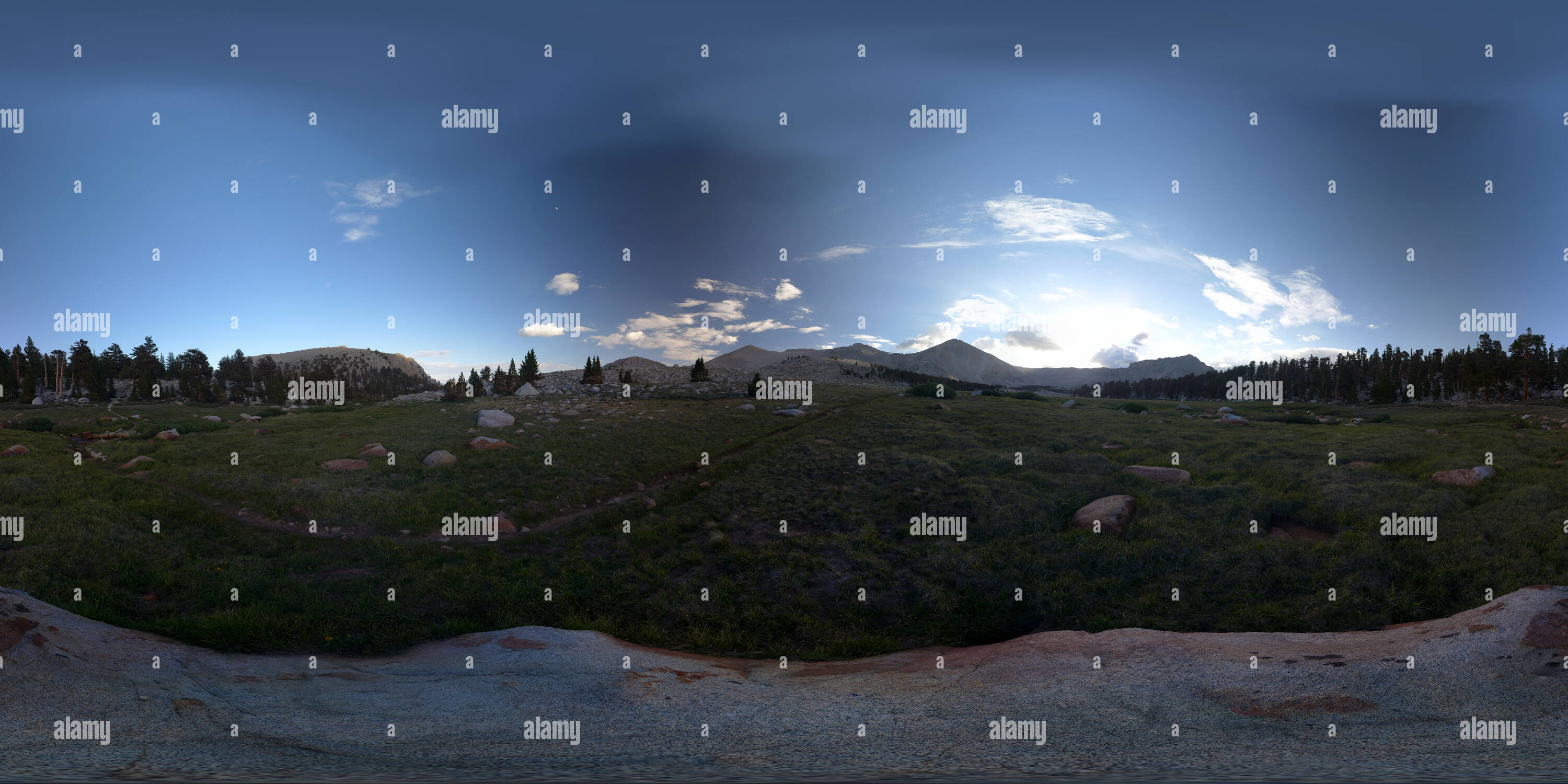 360° view of Sunset below South Fork Lakes Alamy