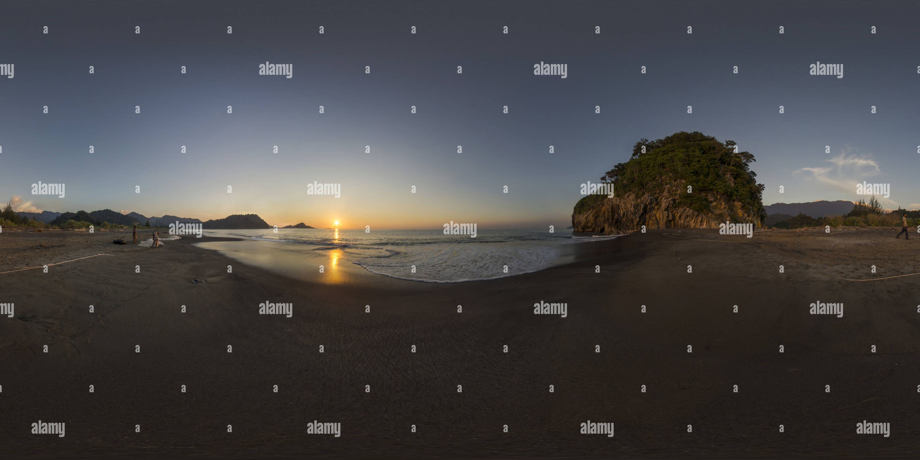 360 degree panoramic view of Sunset from Glee Pulot Leupung, Aceh