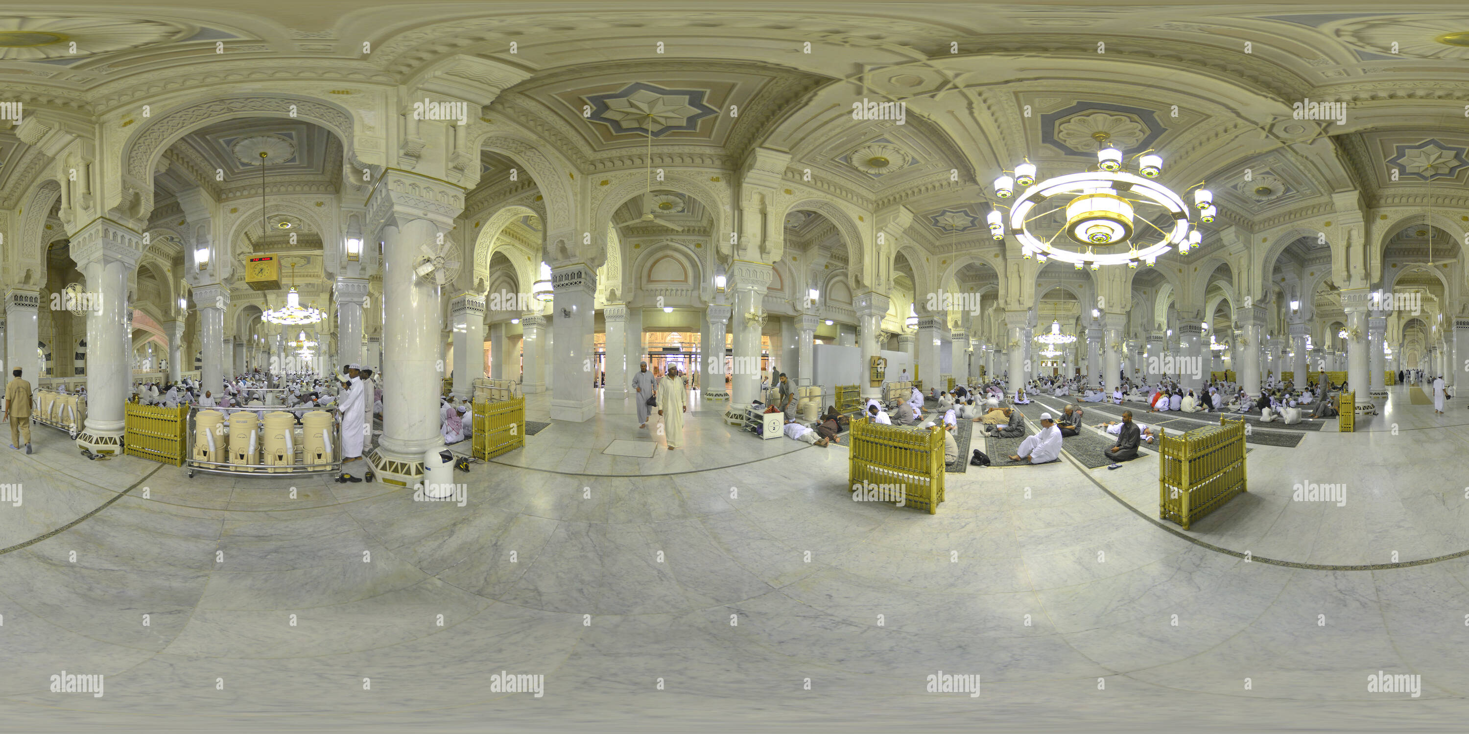 360° view of Al Masjid al-Haram ( Al-Haram Mosque - Alamy