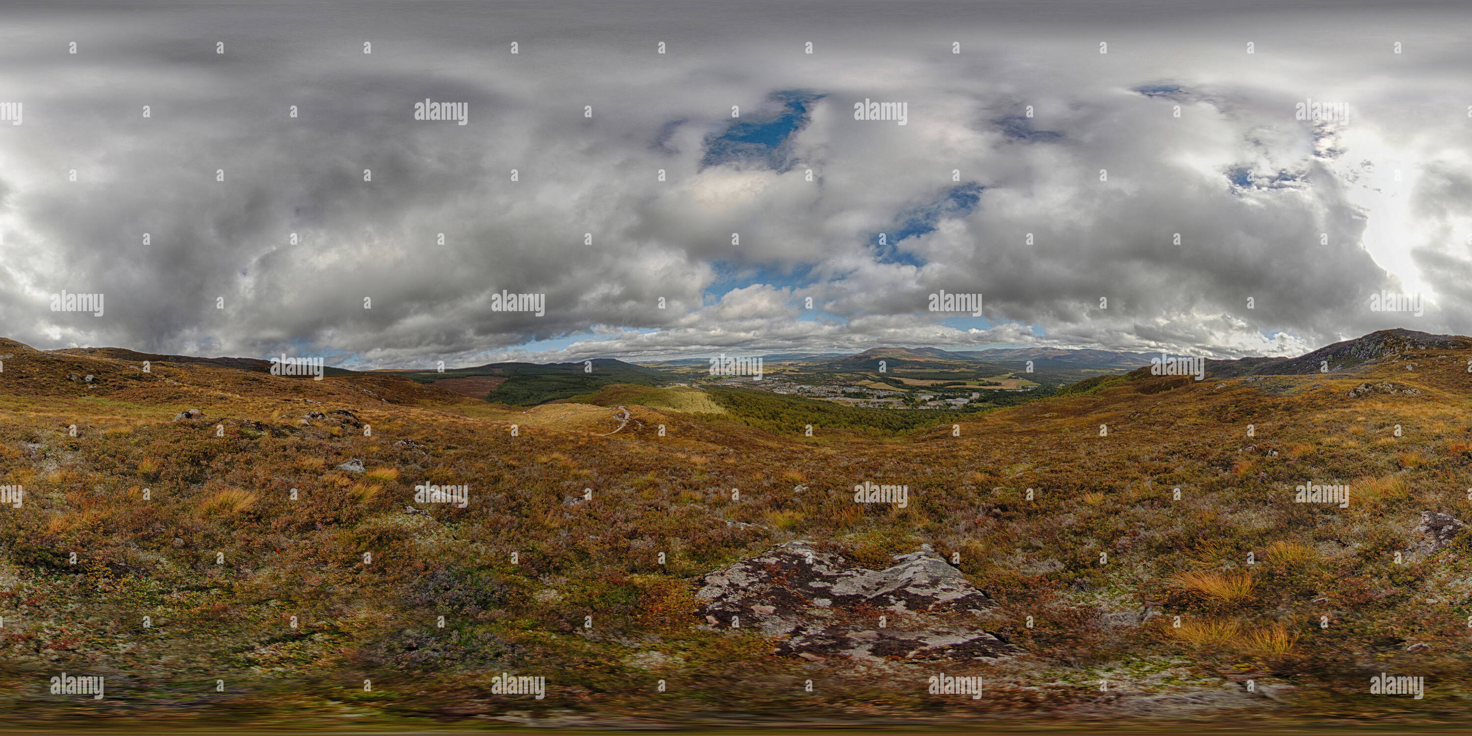 360 degree panoramic view of Scotland - Craigellachie - 02