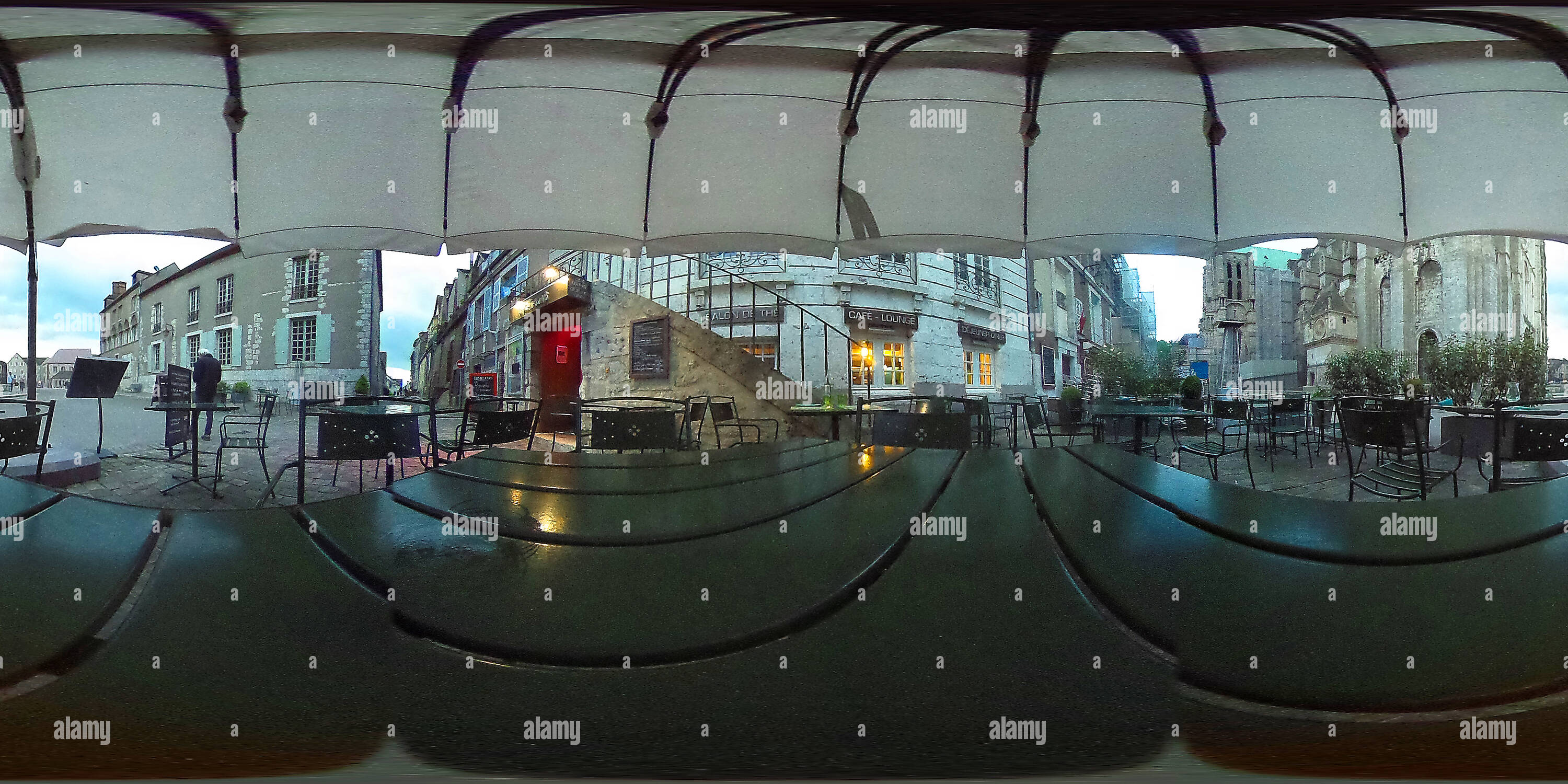 360 degree panoramic view of restaurant le Parvis