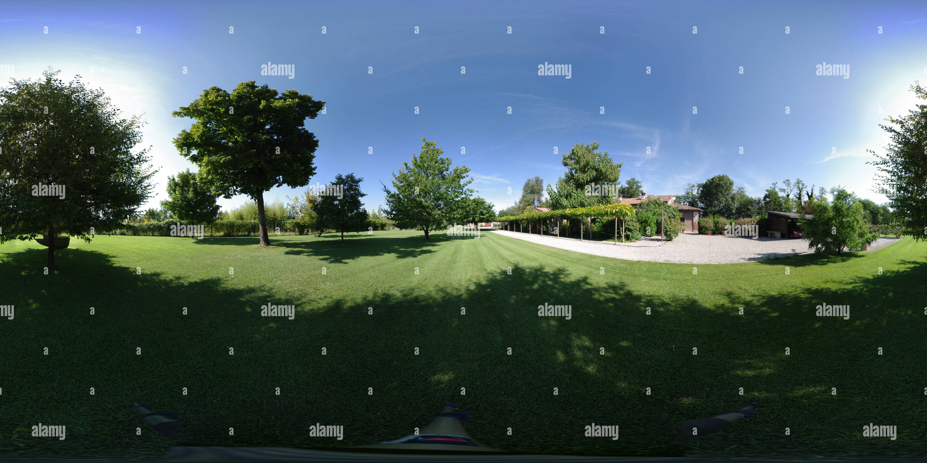 360° view of Calonga garden, Piacenza - Alamy