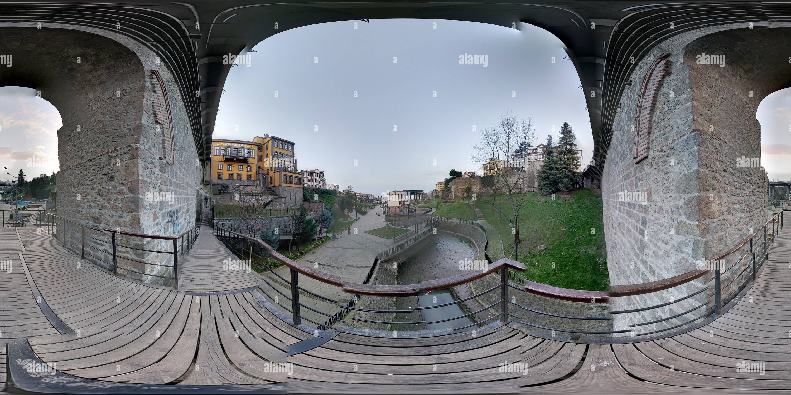 360 degree panoramic view of Zağnos Pasha Bridge