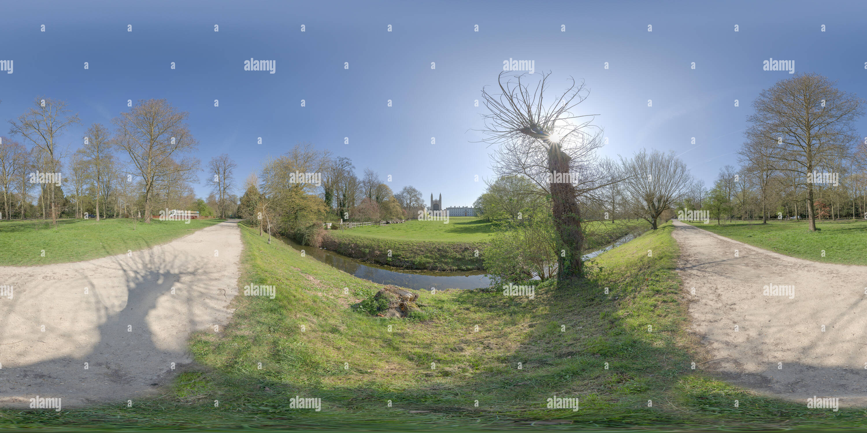 360° view of The 'Backs', with King's college in the background, on a ...