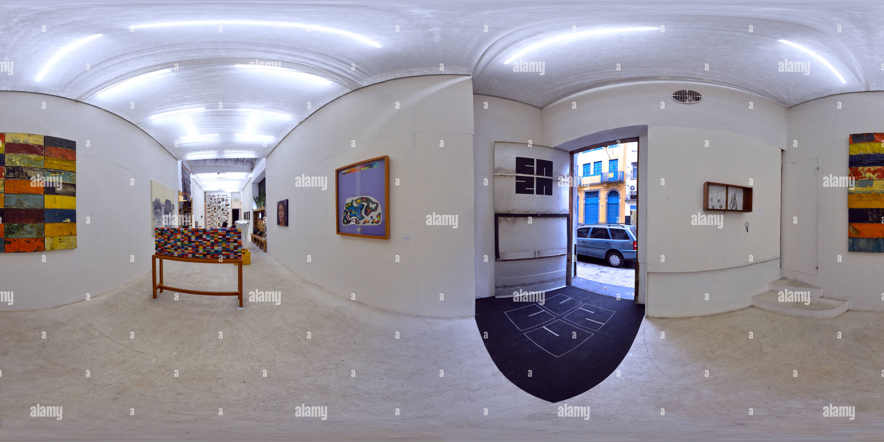 360 degree panoramic view of Mostra Coletiva Cor Labor Ação - Caza Arte Contemporânea - Cosmocopa