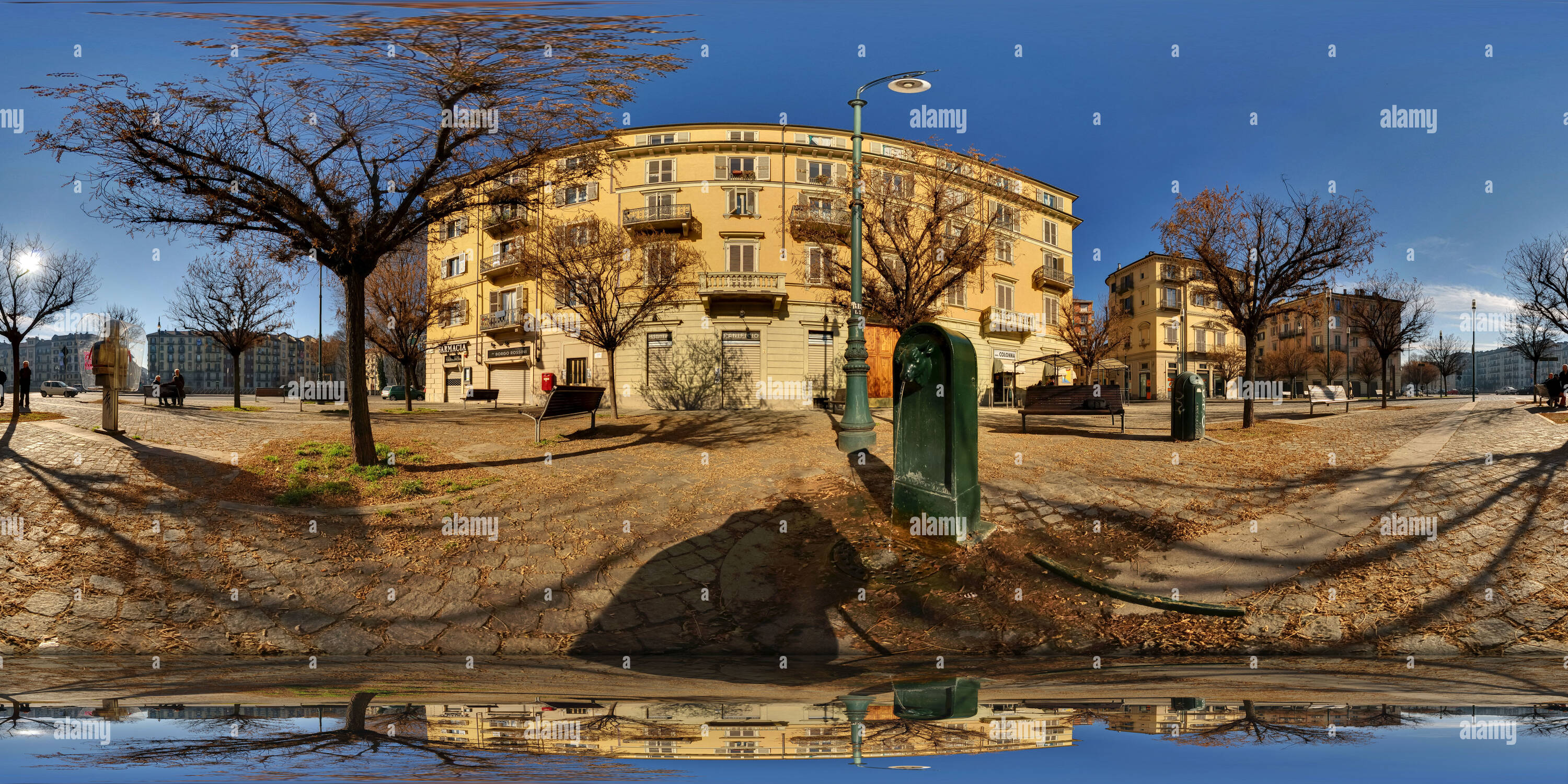 360 degree panoramic view of «Toret» in Rossini Square
