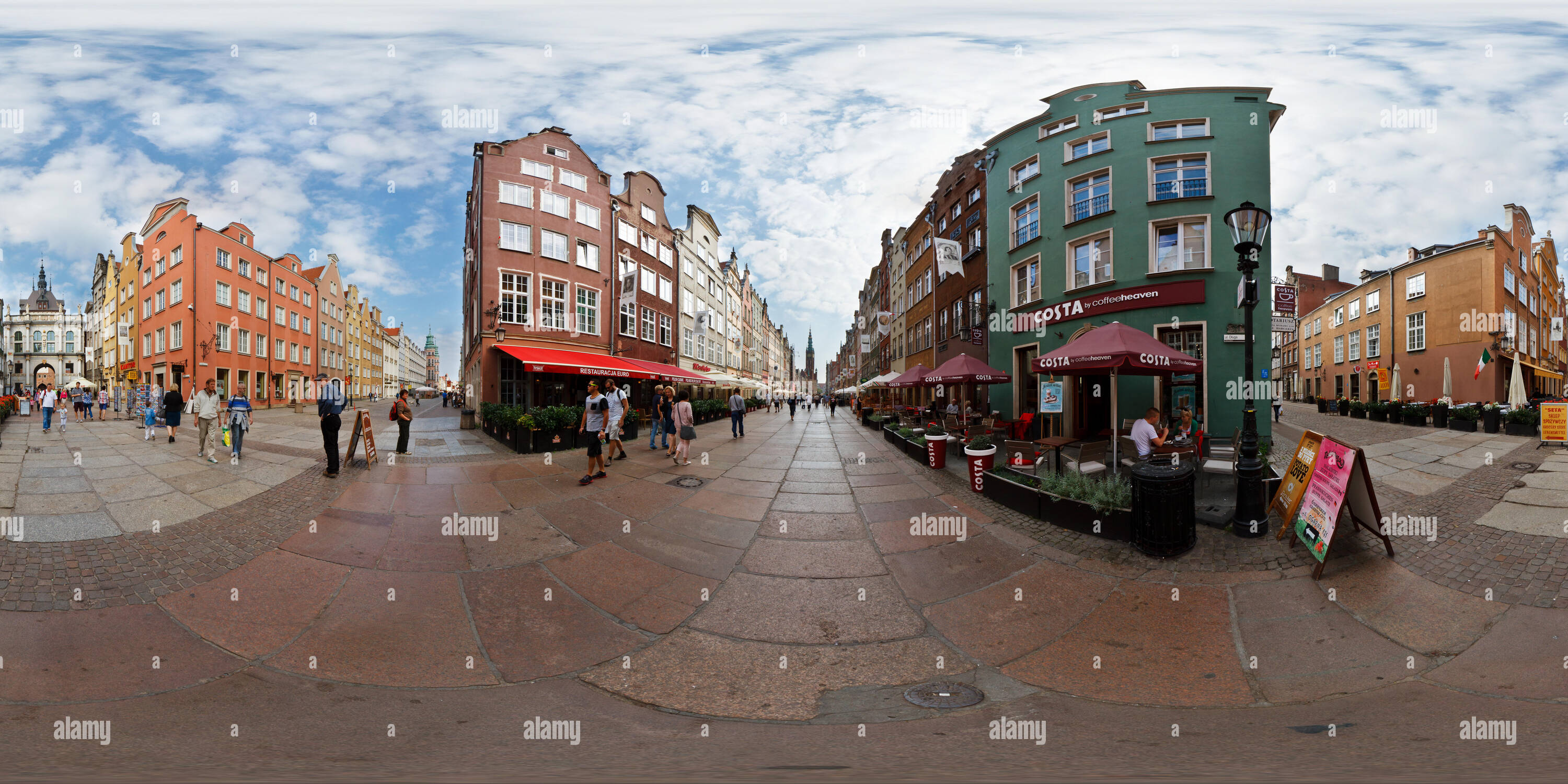 360 degree panoramic view of 360 degree virtual trip around the old town in Gdansk. Poland.