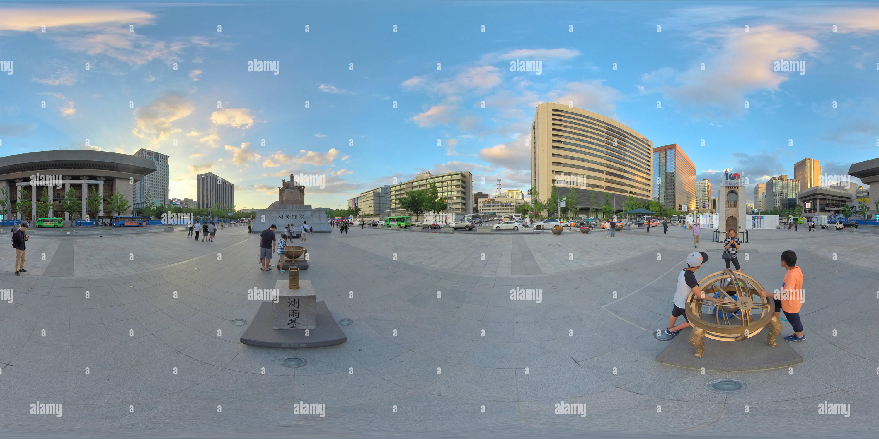 360 degree panoramic view of Seoul, South Korea - 22 June 2019 360 degrees panorama view of Gyeongbokgung Palace and City Center.
