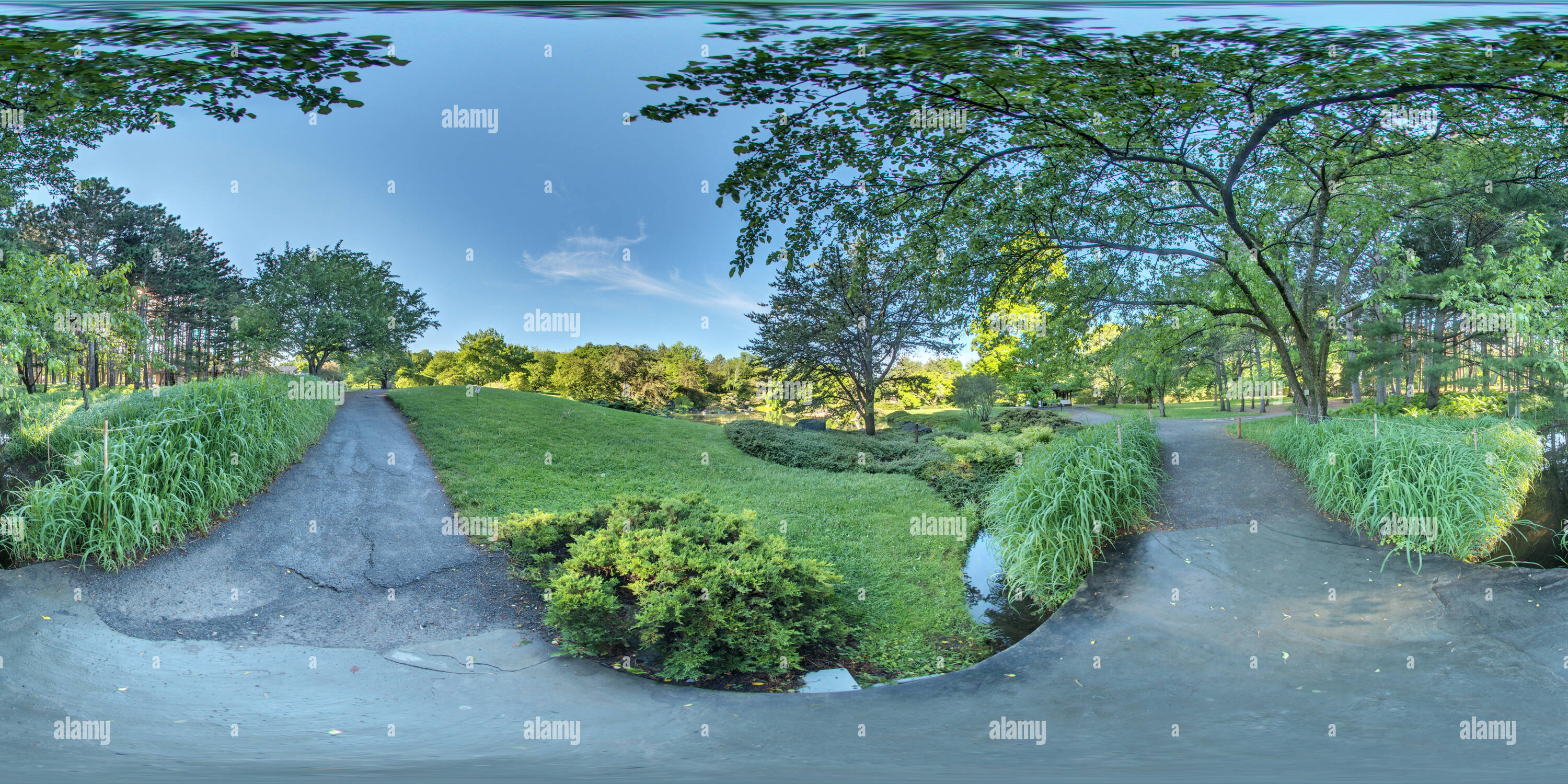 360° view of Japanese garden - Montreal Botanical Garden - Alamy