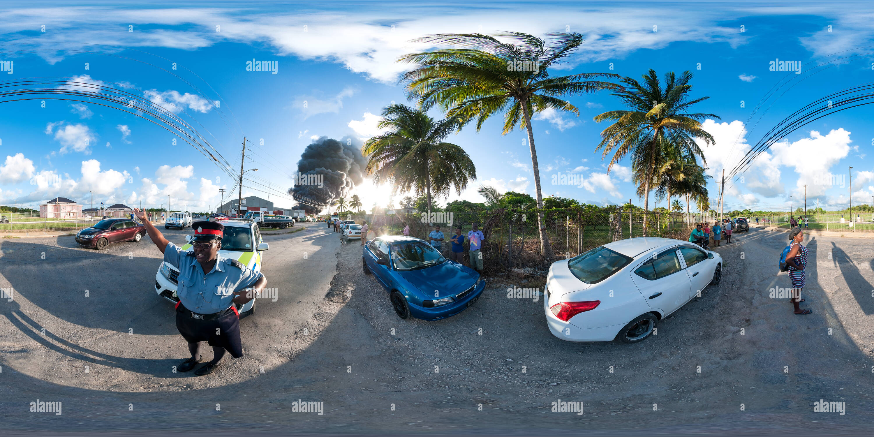 360 Grad Panorama Ansicht von Auf Feuer Kippen - Polizei direkten Verkehr