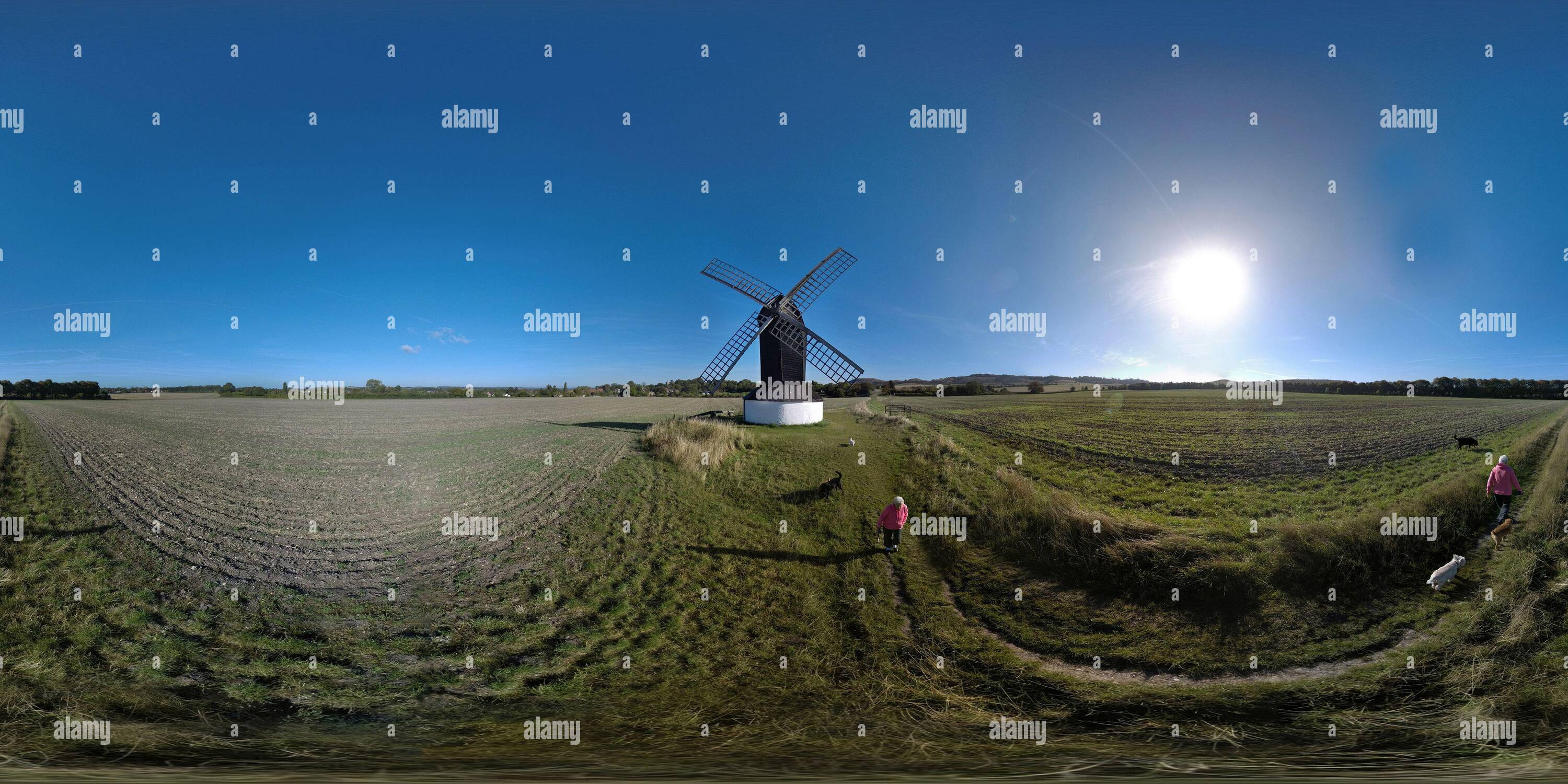 360 Grad Panorama Ansicht von Pitsone Windmühle in Buckinghamshire. Die Windmühle gilt als die älteste Windmühle in Großbritannien. Bildnachweis: Mark Pain / Alamy