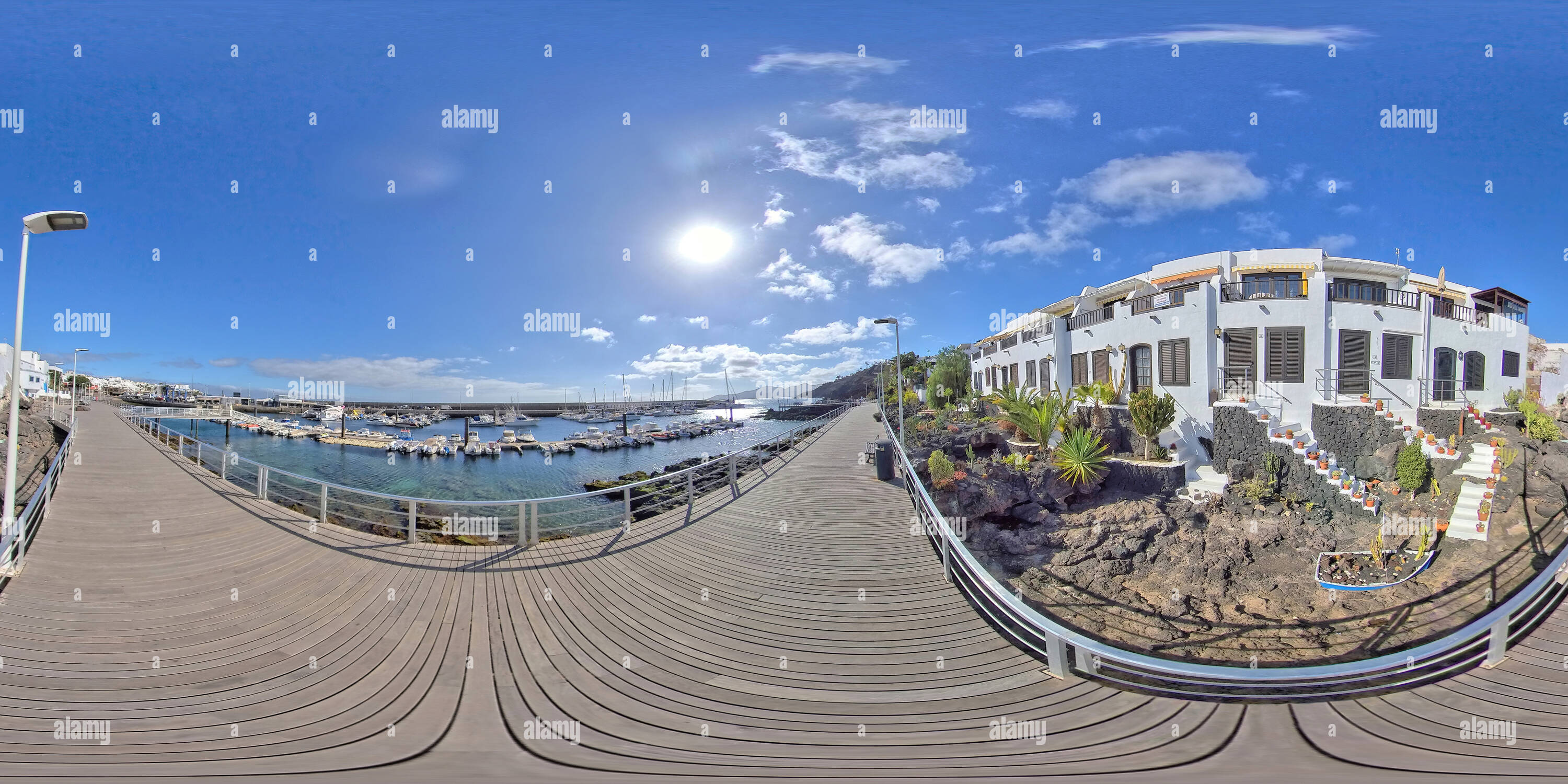 360 Grad Panorama Ansicht von Altstadt Hafen in Puerto del Carmen auf Lanzarote, Kanarische Inseln, Spanien