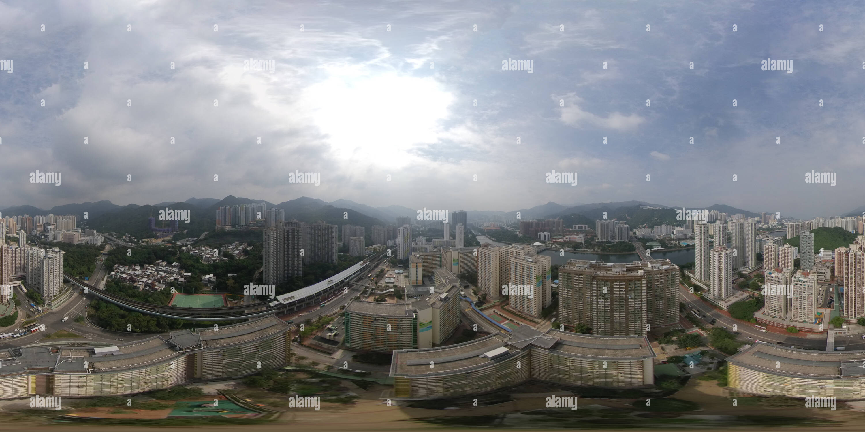 360 Grad Panorama Ansicht von Shatin Zentrum und öffentlichen Wohnimmobilien erschwingliche Wohnungen für niedrigeres Einkommen Einwohner in Shatin New Territories Hongkong