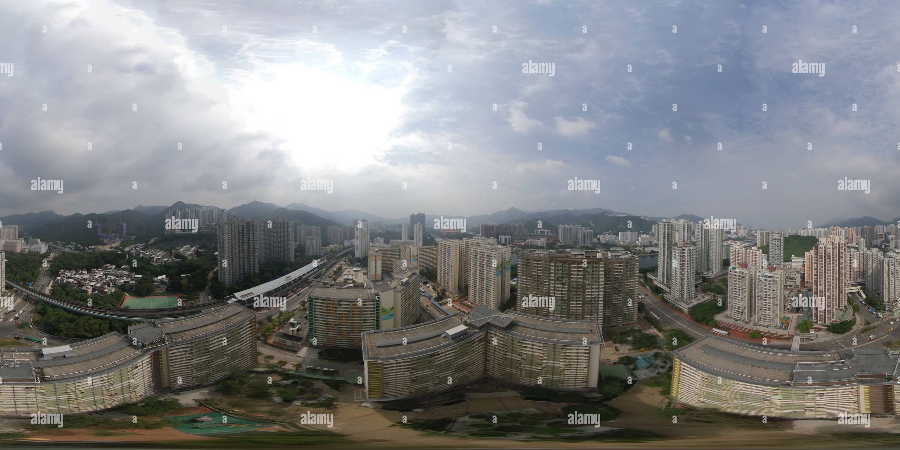 360 Grad Panorama Ansicht von Shatin Zentrum und öffentlichen Wohnimmobilien erschwingliche Wohnungen für niedrigeres Einkommen Einwohner in Shatin New Territories Hongkong