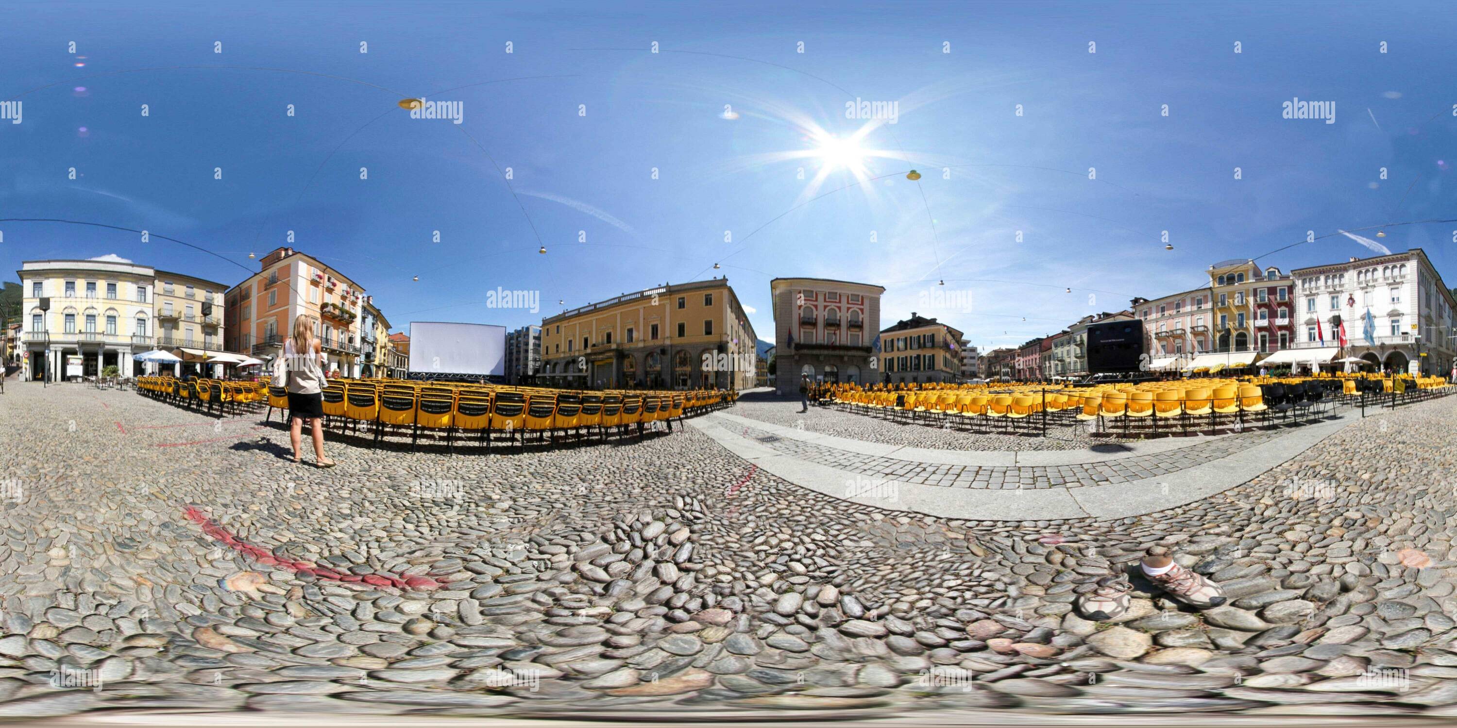 360 Grad Panorama Ansicht von Piazza Grande während des Filmfestivals von Locarno