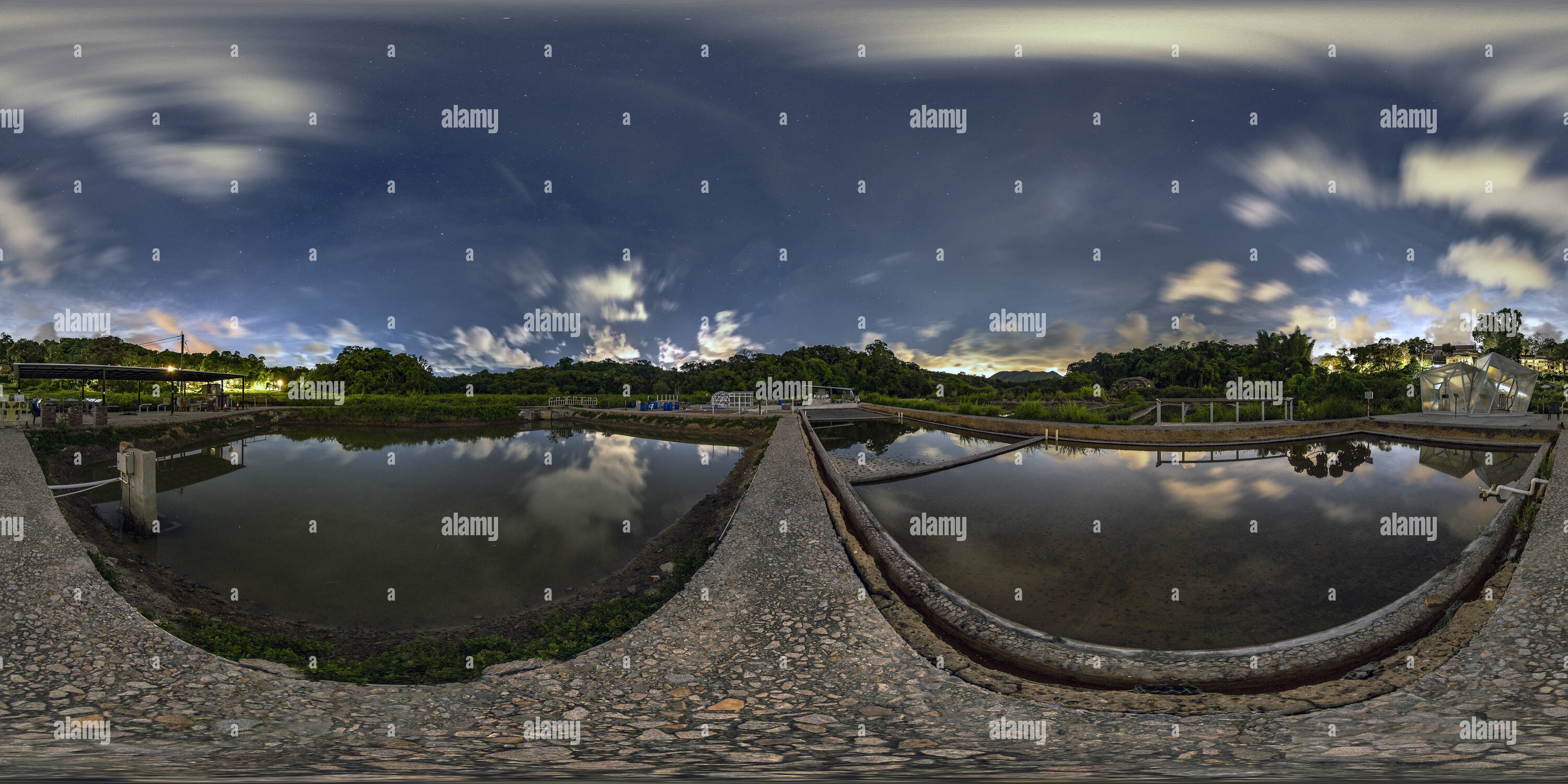 360 Grad Panorama Ansicht von Midnight Salpans (鹽田梓午夜鹽田), Yim Tin Tsai, Sai Kung, HK