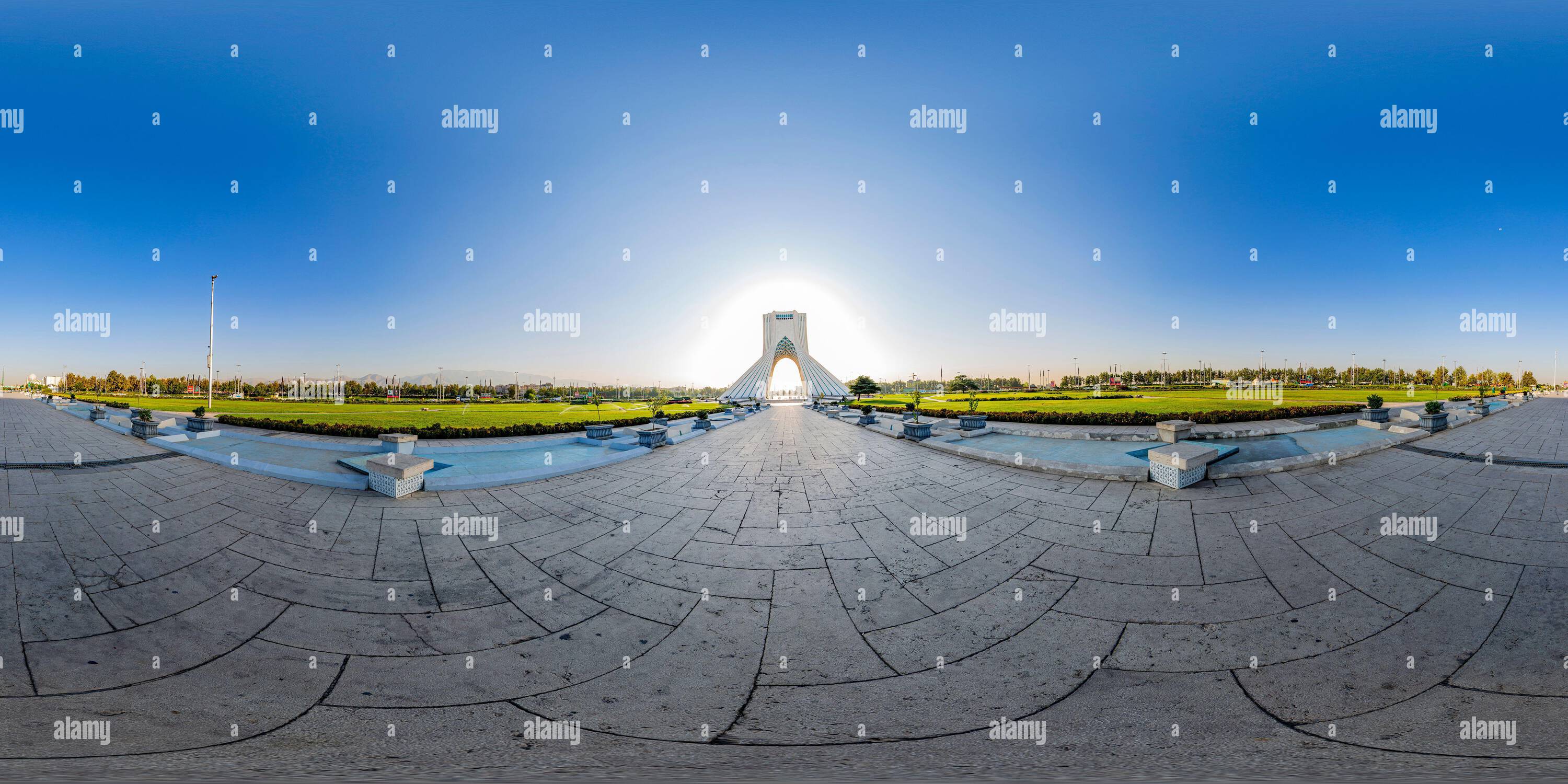 360 Grad Panorama Ansicht von Azadi-Turm