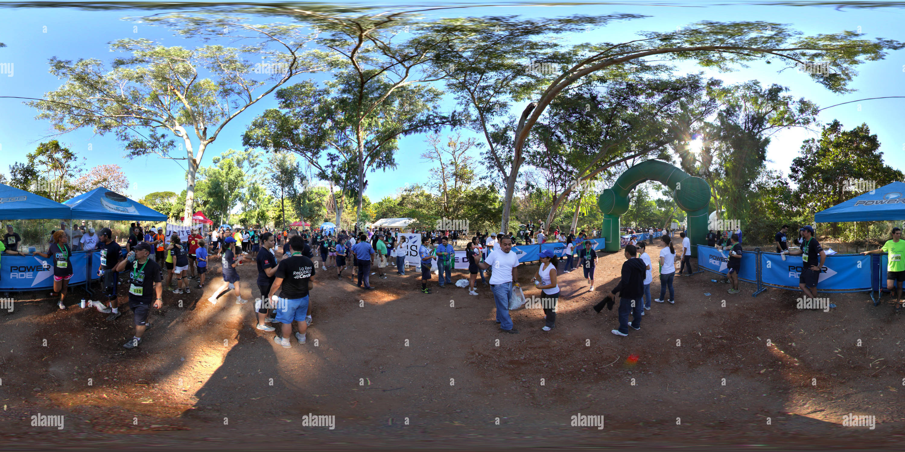 360 Grad Panorama Ansicht von Arco Meta carrera por el calentamiento global El Salvador