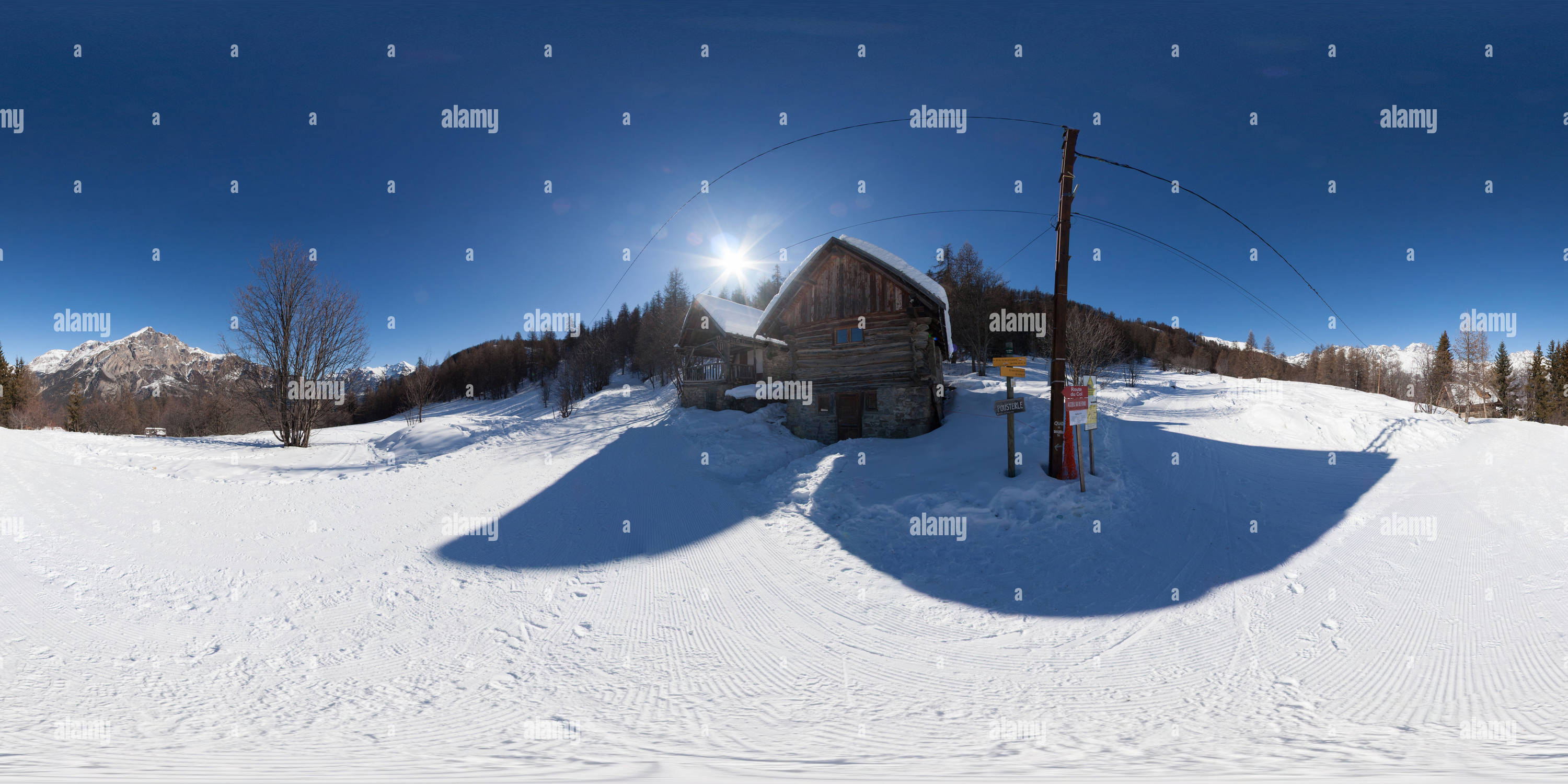 360 Grad Panorama Ansicht von Les Chalets de Prey d'Amont, sur le chemin du col de la Pousterle