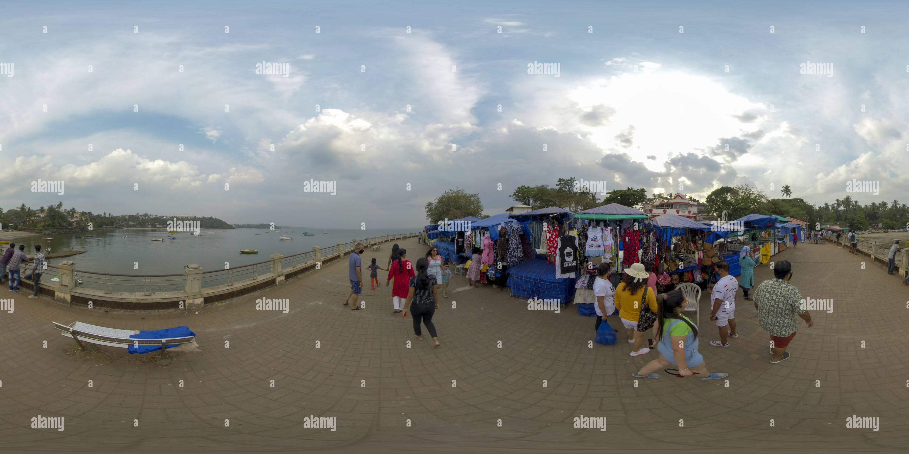 360 Grad Panorama Ansicht von Dona paula Beach