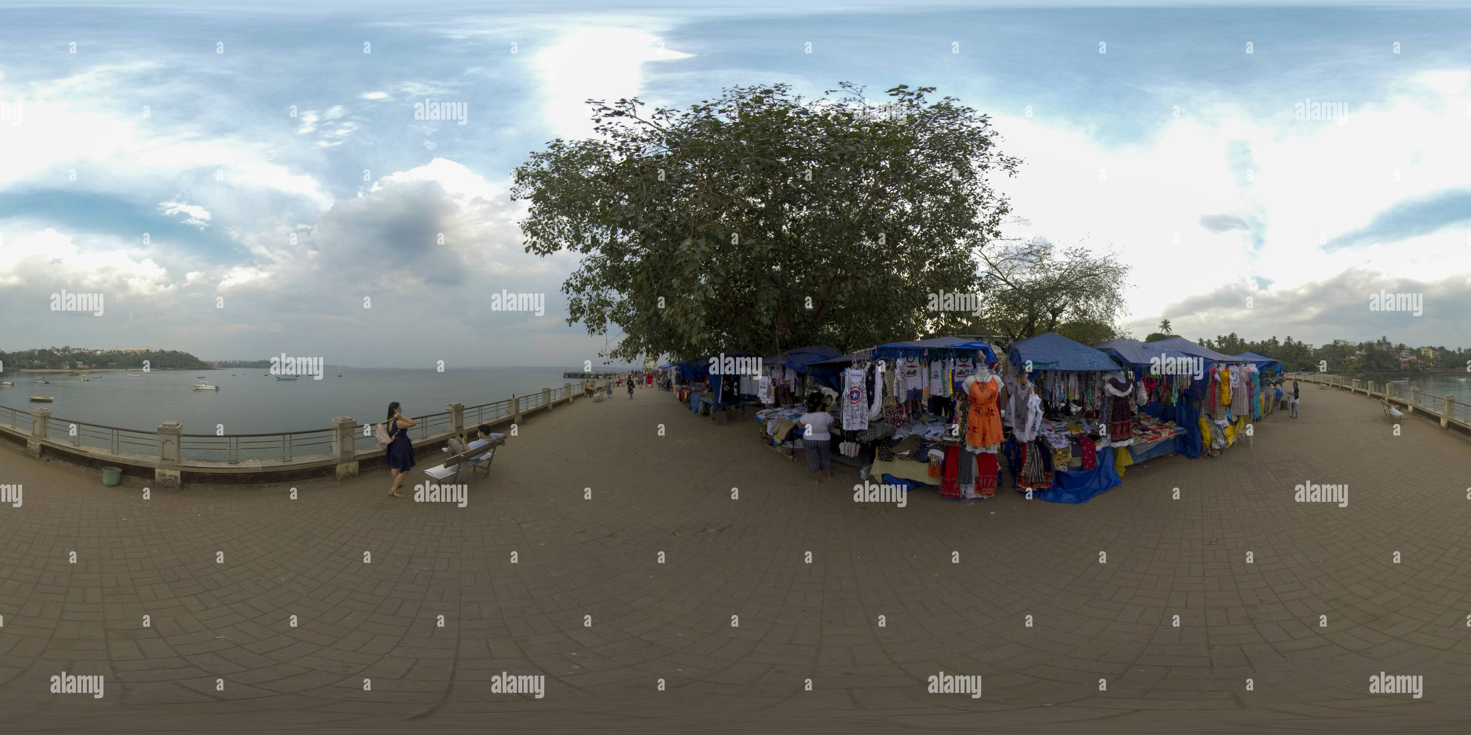 360 Grad Panorama Ansicht von Dona paula Beach