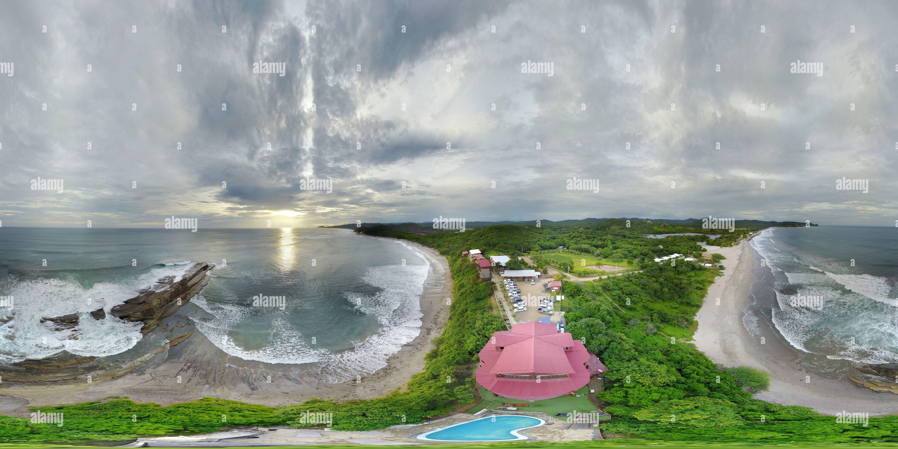 360 Grad Panorama Ansicht von 360 vr Ansicht auf Surf Ocean Coast in Nicaragua Luftdrohne Ansicht