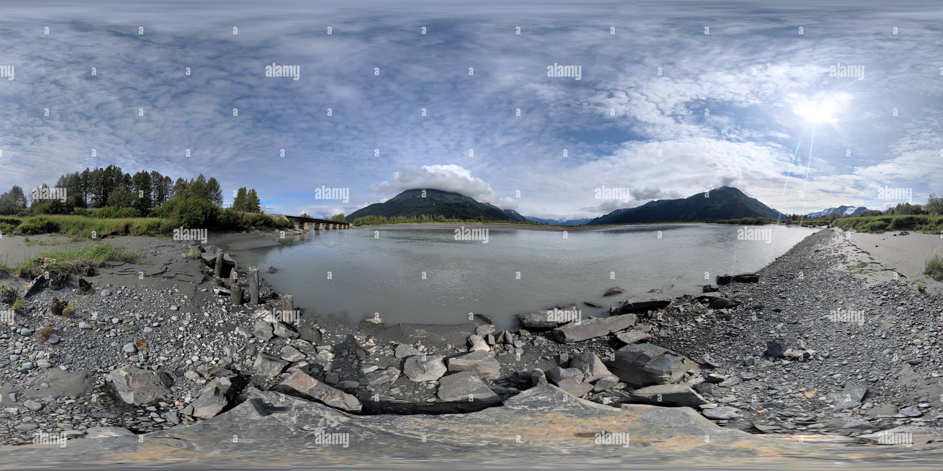 360 Grad Panorama Ansicht von Twenty Mile River in der Nähe des Bahnhofs Portage Alaska