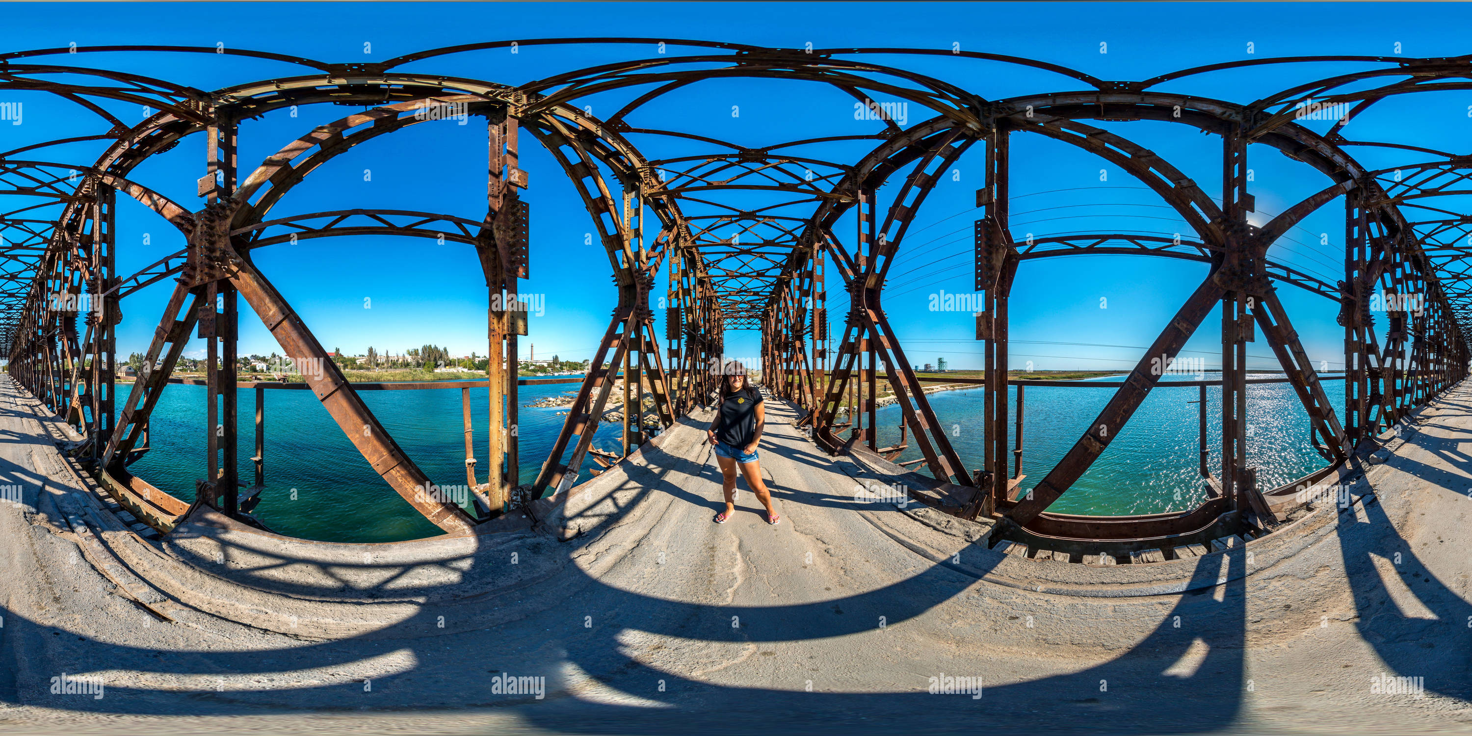 360 Grad Panorama Ansicht von Alte Waagner-Biro-Brücke 2