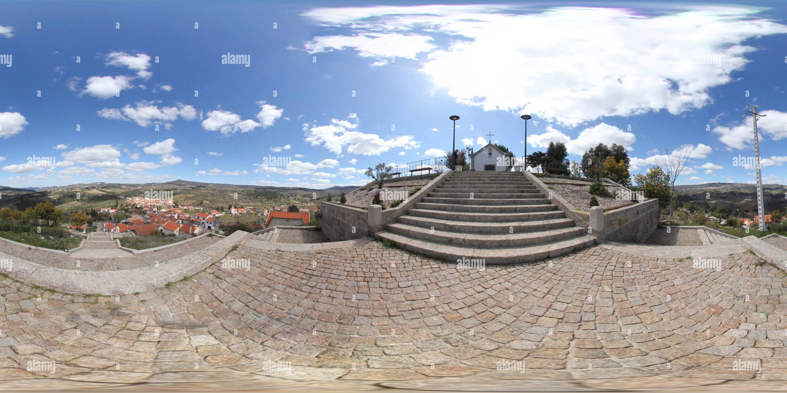 360 Grad Panorama Ansicht von Treppe zu unserer Lady d'Alegria