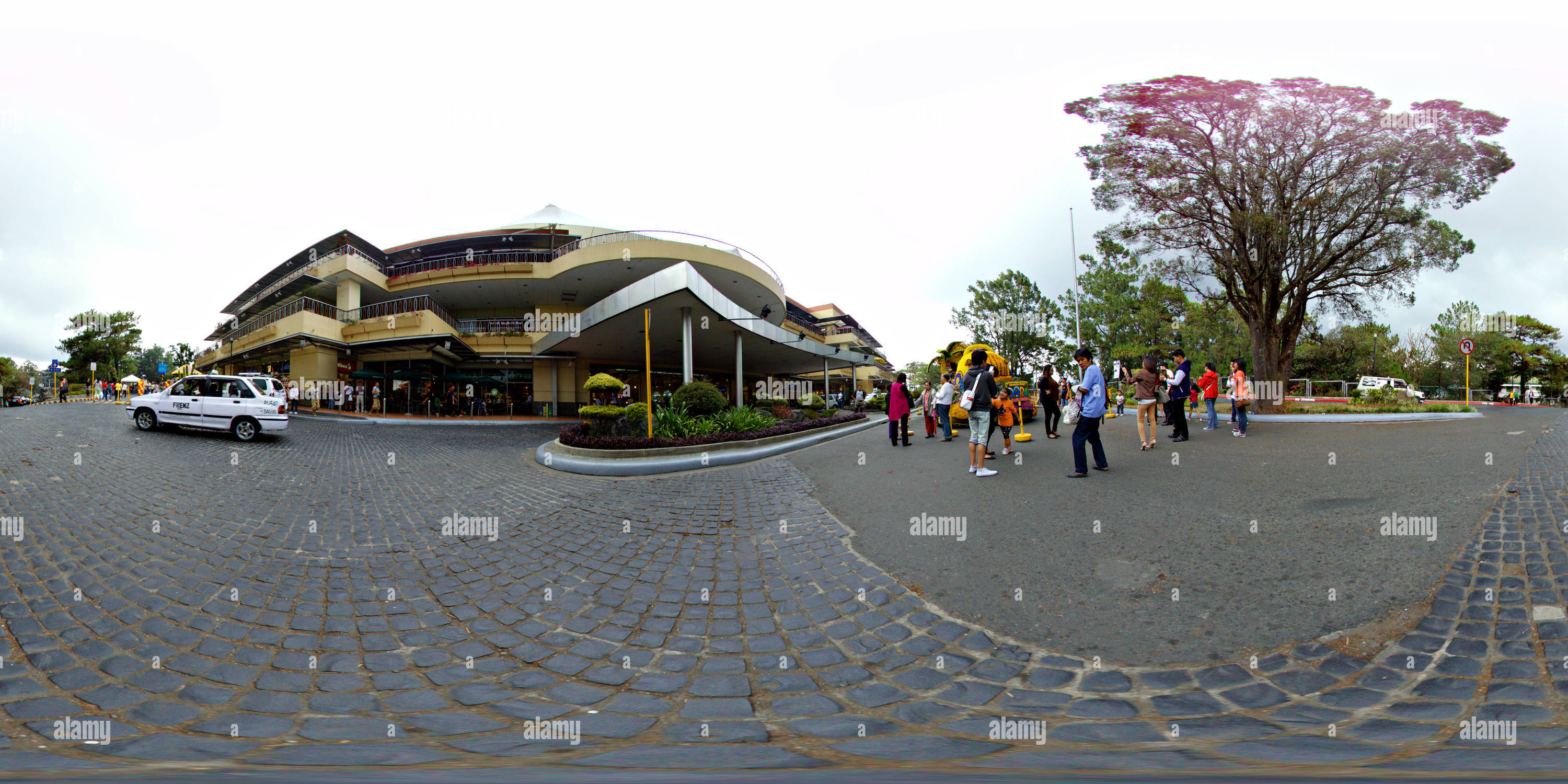 360 Grad Panorama Ansicht von SM City Baguio